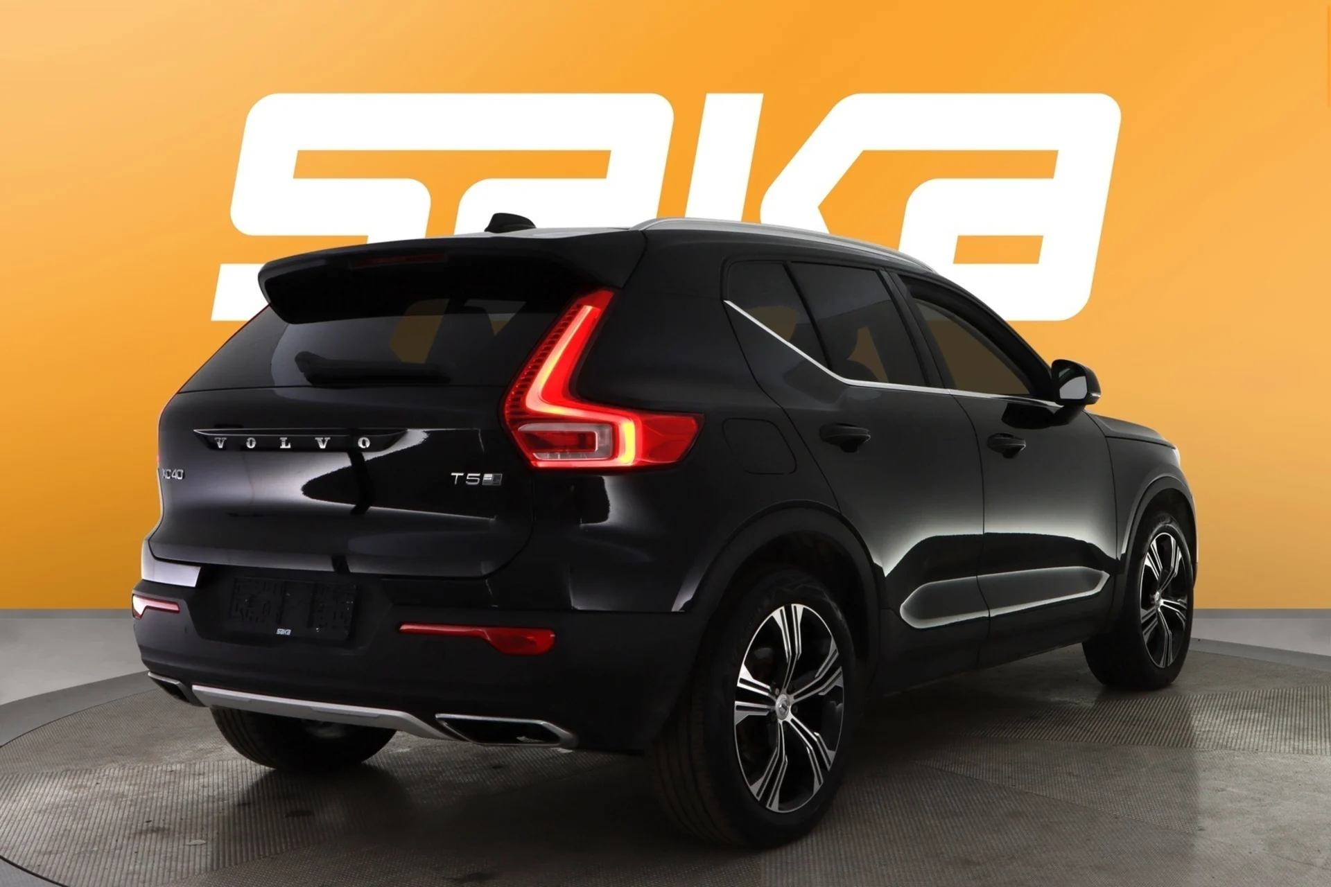 Car Image - 4TZX5NeahC5N8p8y6TQfLz