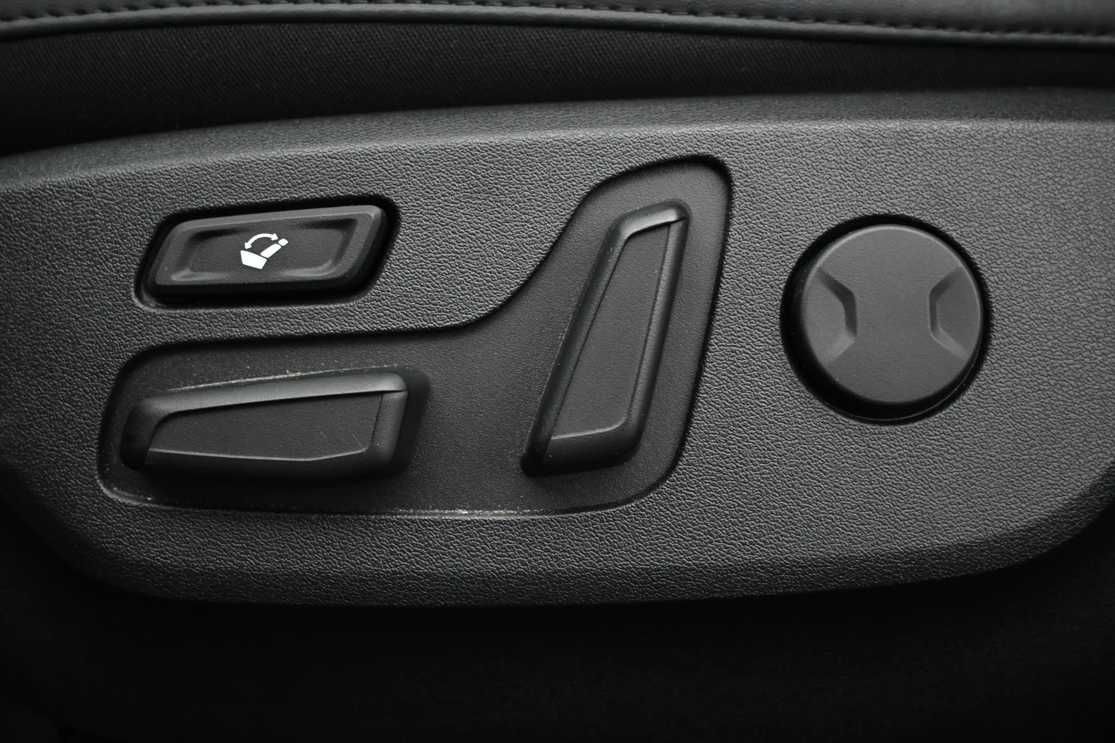 Car Image - 1MIKZOiPpbwBlA2MkQWFlk