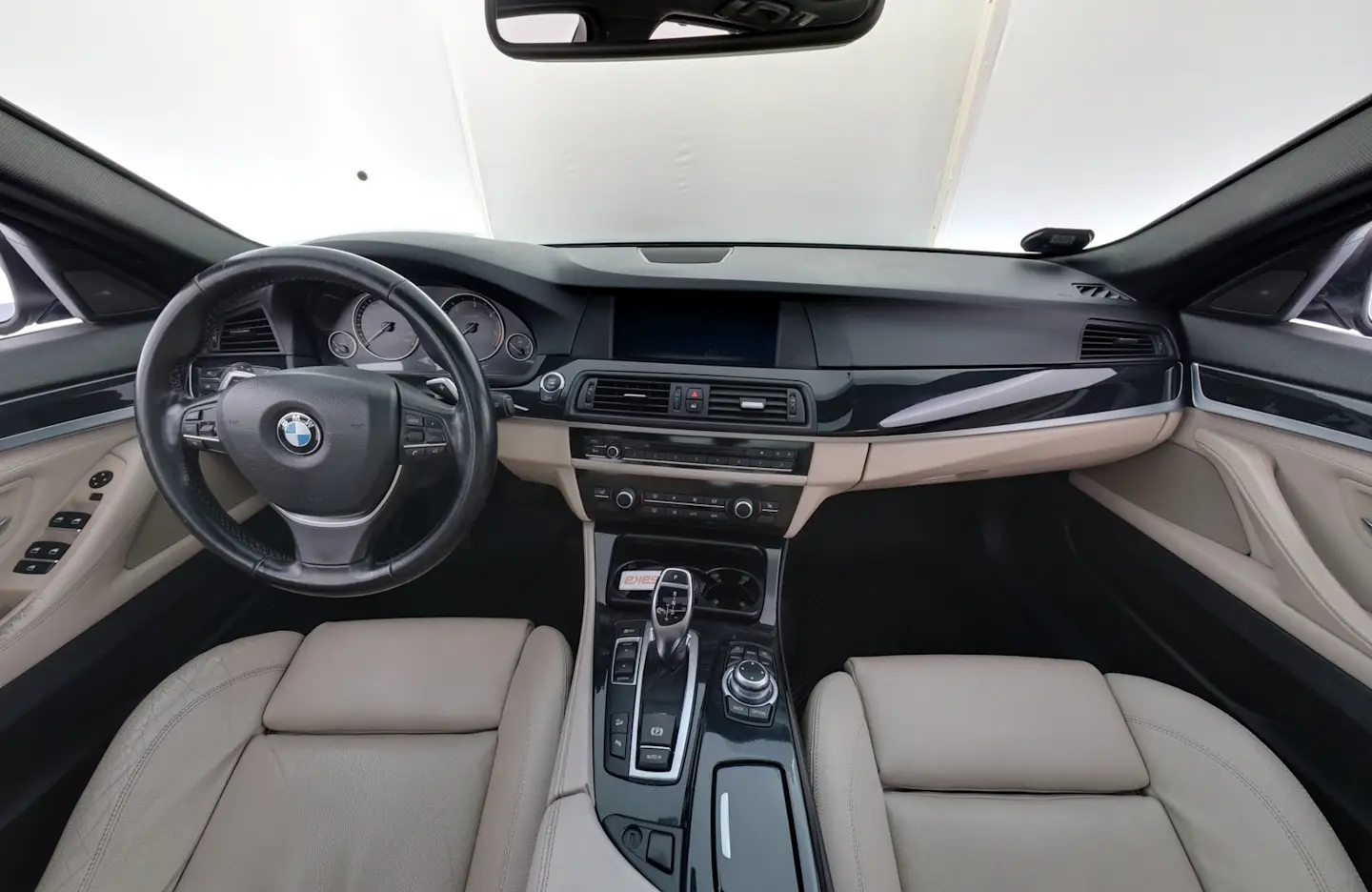 Car Image - N9YC44xhS6cgCFDvBwwuz