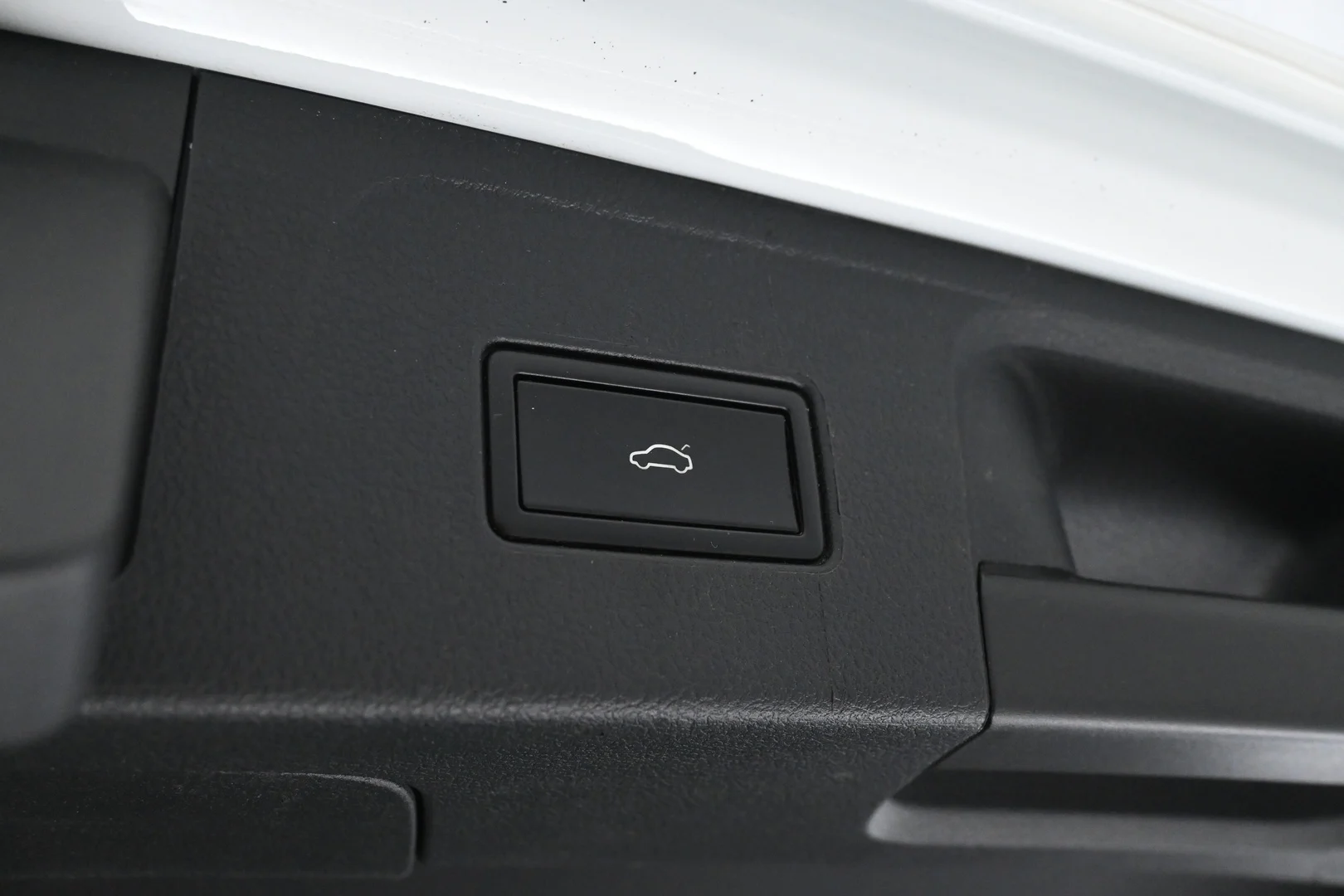 Car Image - 2WJoeuOWrHxXrP6cZvWf55