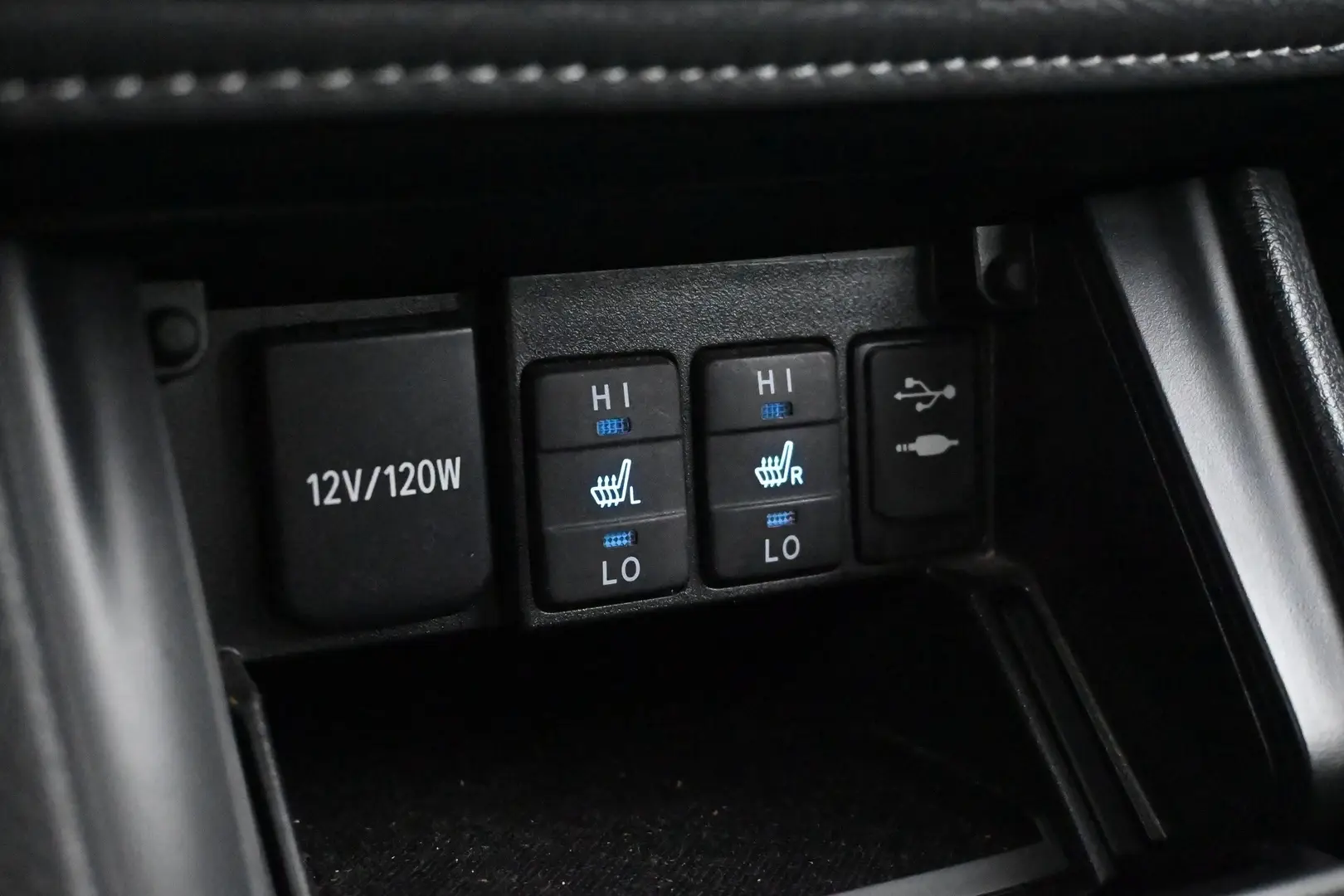 Car Image - 6FnLBNR6XSgfMiHBO61Cuh