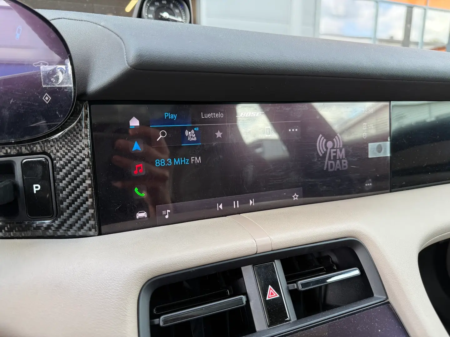 Car Image - BnGla9znFvewAZFFSoJXd