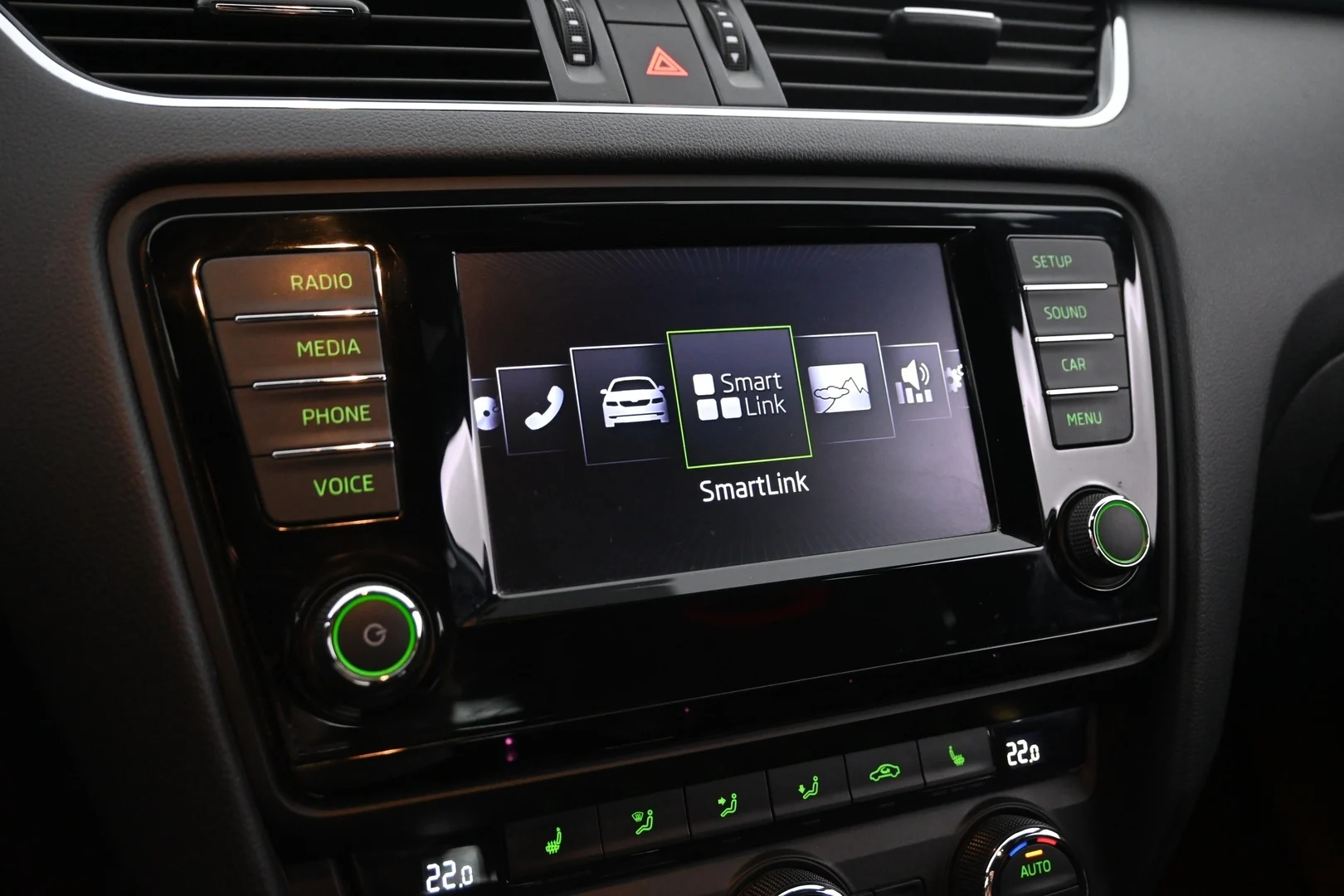 Car Image - 1YovOHW3QaEarbbtDP9Ac4