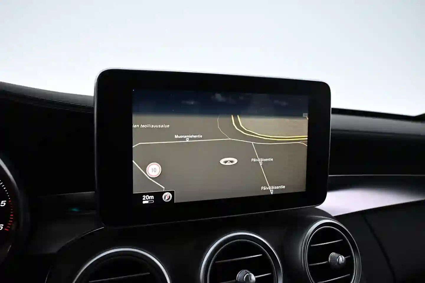 Car Image - se1VMIXdGUHLDtBpwiwz9