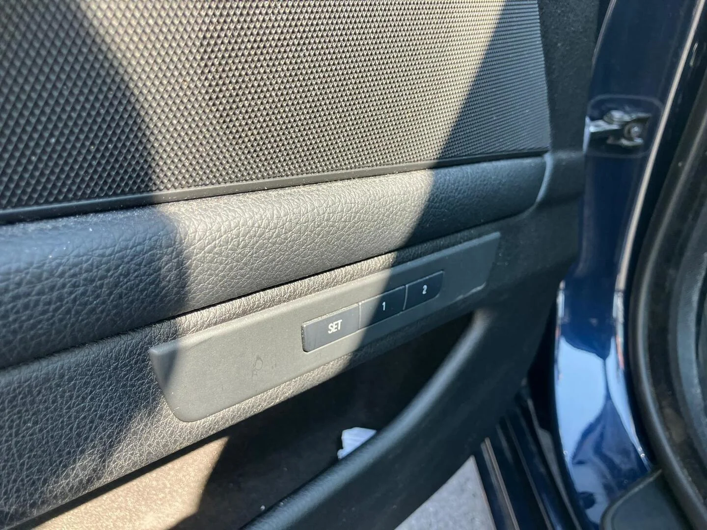 Car Image - 7r9pZni5Zd1iHEk9aHvYr0
