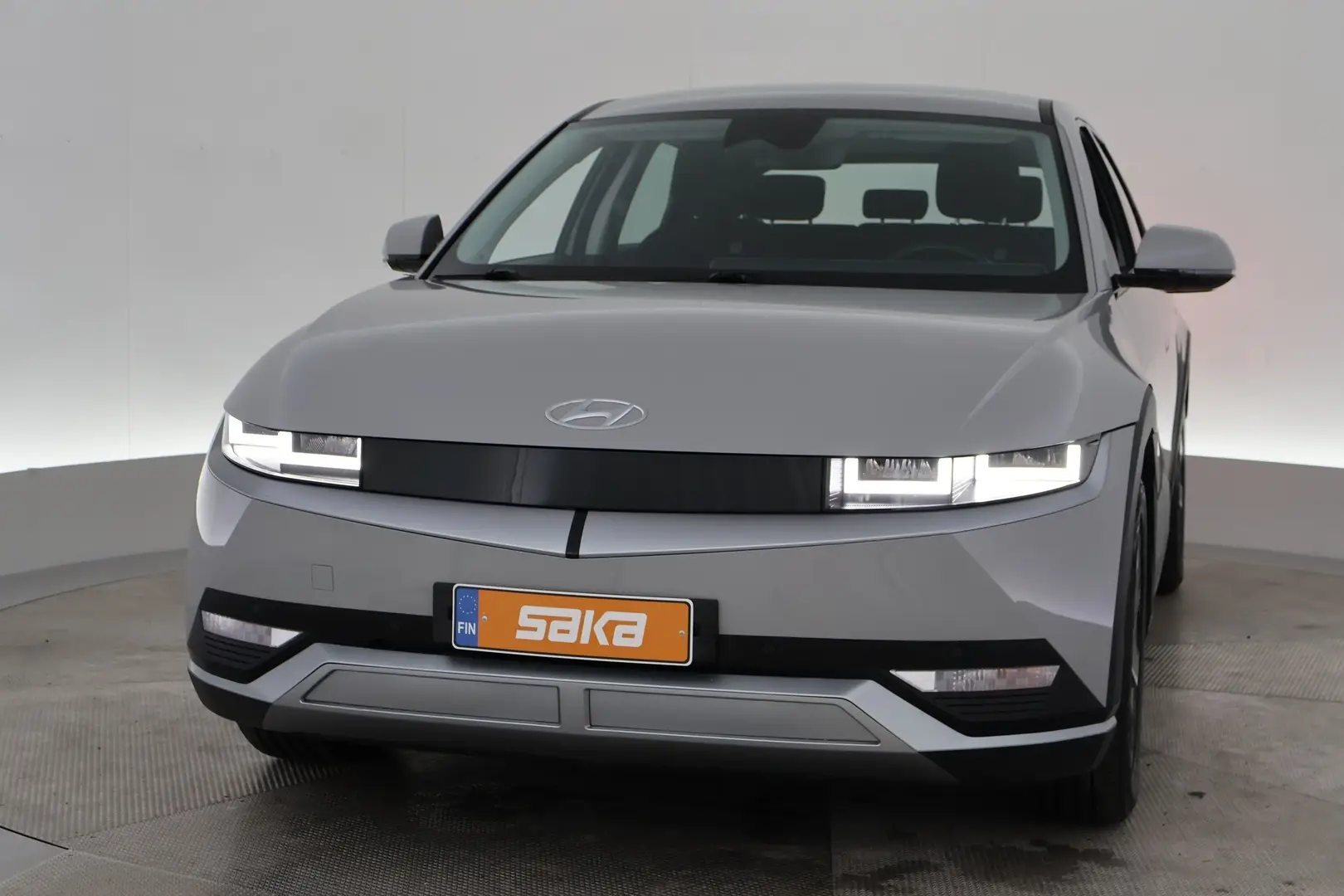 Car Image - 7F1nyAcoVd5ydqUq8I9G6S