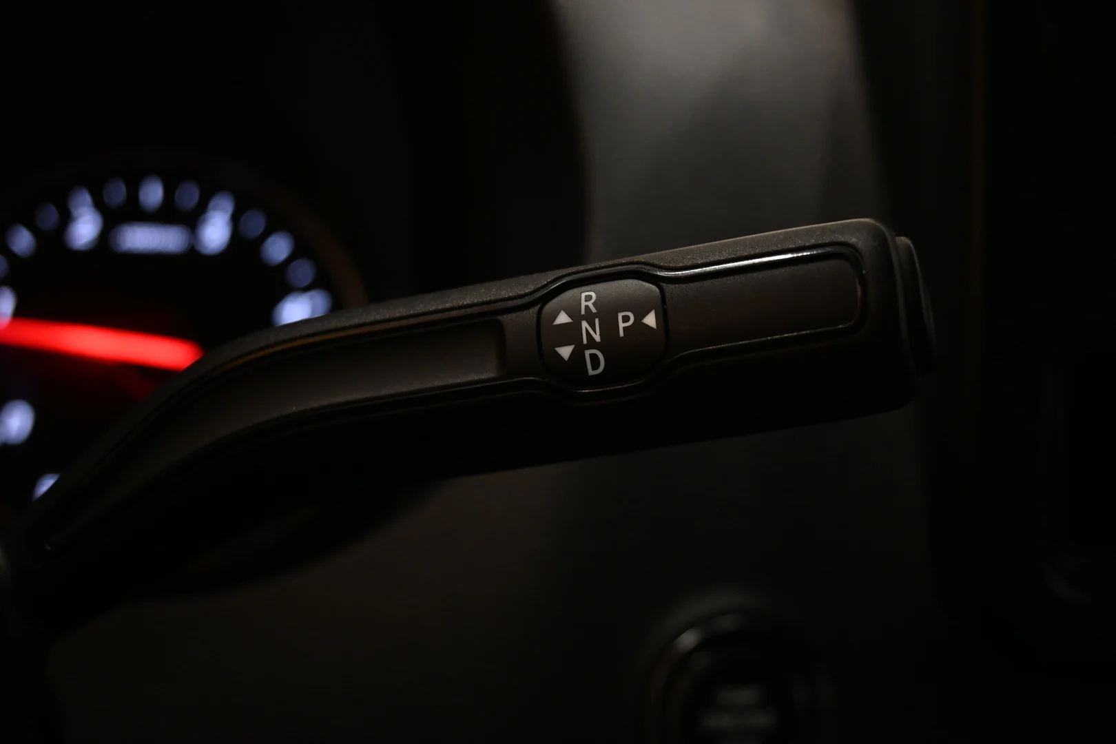 Car Image - 7eiNfV2ME8gYSW3vamd9YL