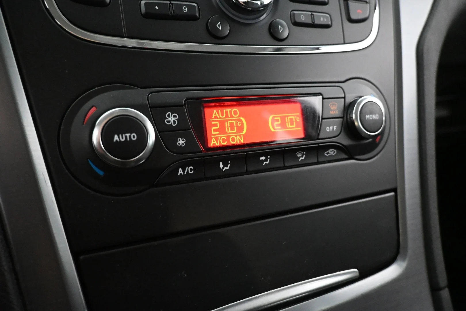 Car Image - 5KNz8YVX6r0tbtXjGzbpJh