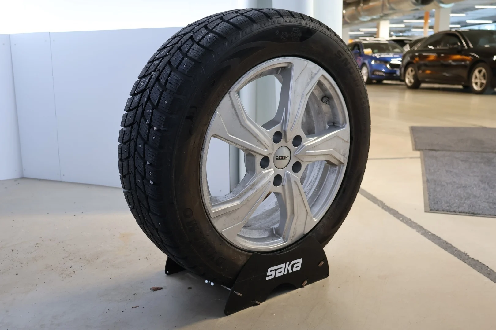 Car Image - SPfWGpQdL23nbqWnrGuDJ