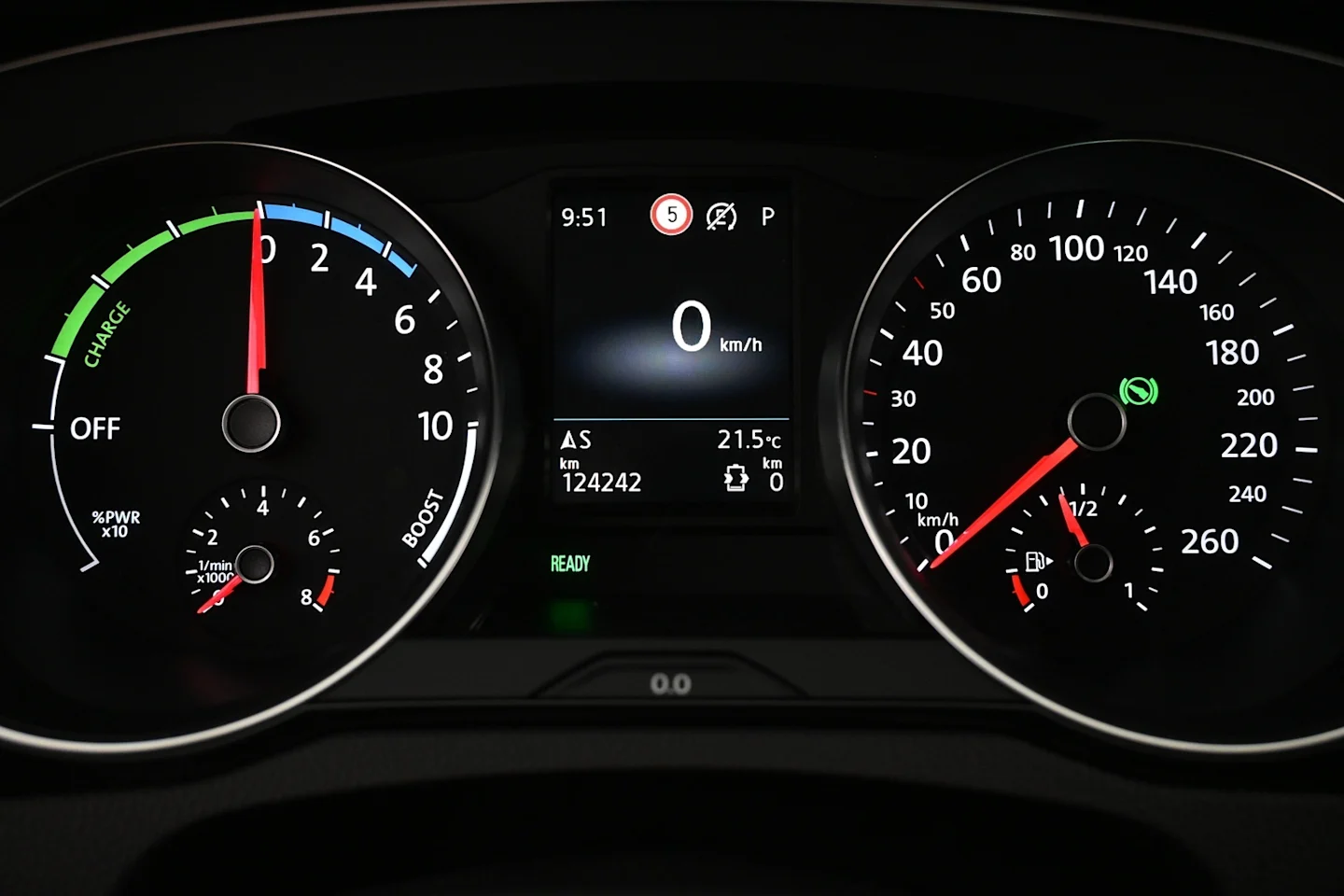 Car Image - 4jGzJJMcN34t4p3lDSfiH5