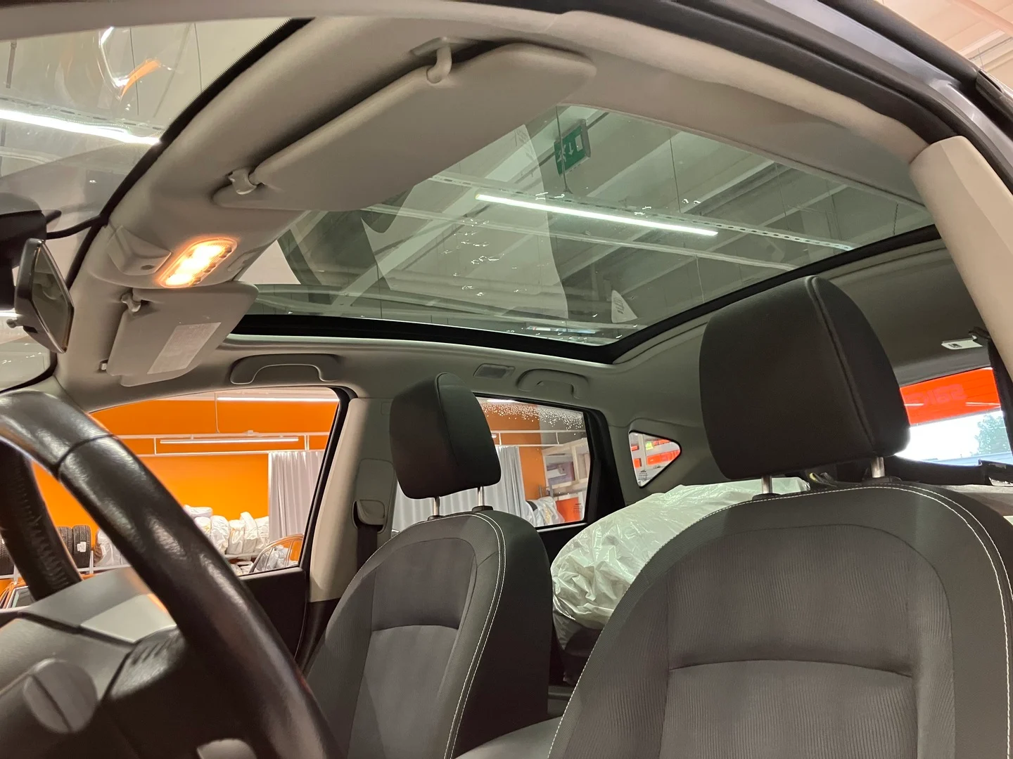 Car Image - QX4YpcJYZbmFztY08fuFj