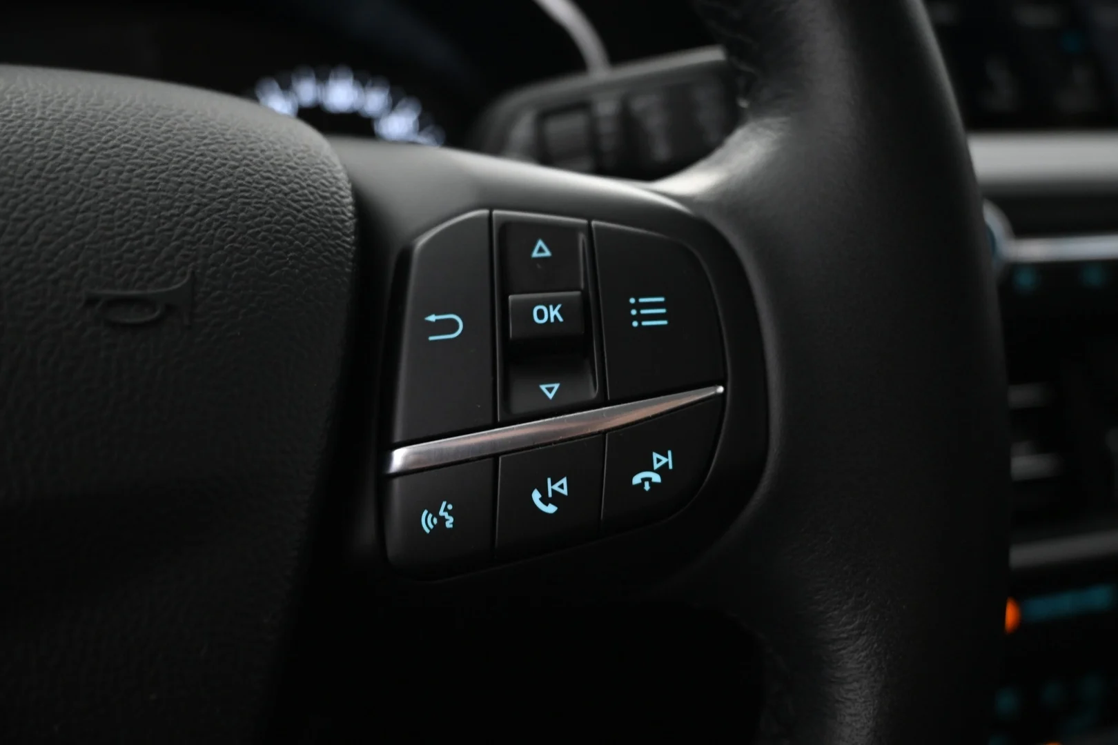 Car Image - 5MYT2tHwjeld7gb31aI5BK