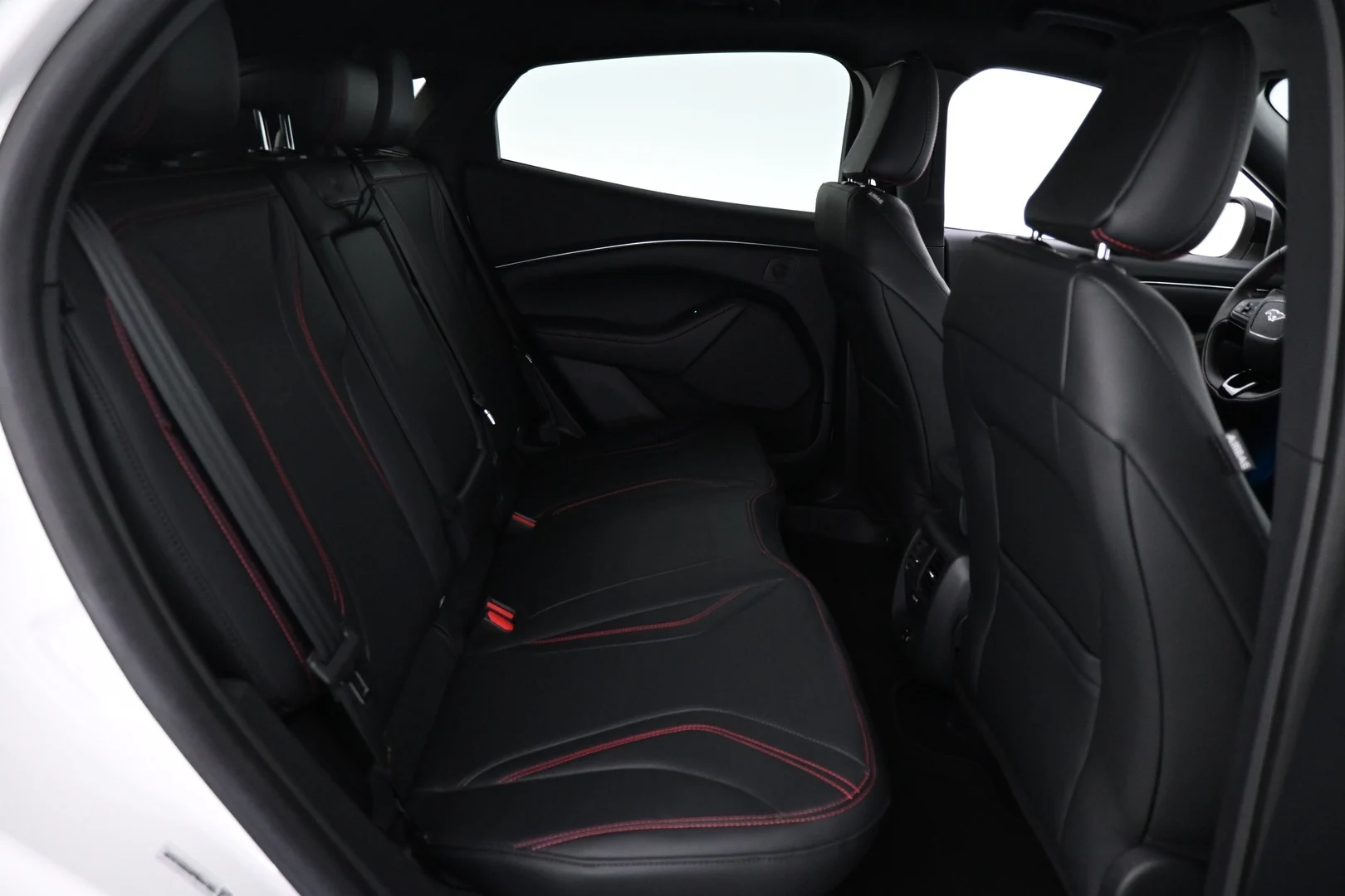 Car Image - 4M9xadPnfAUo7ejyAD1gT3