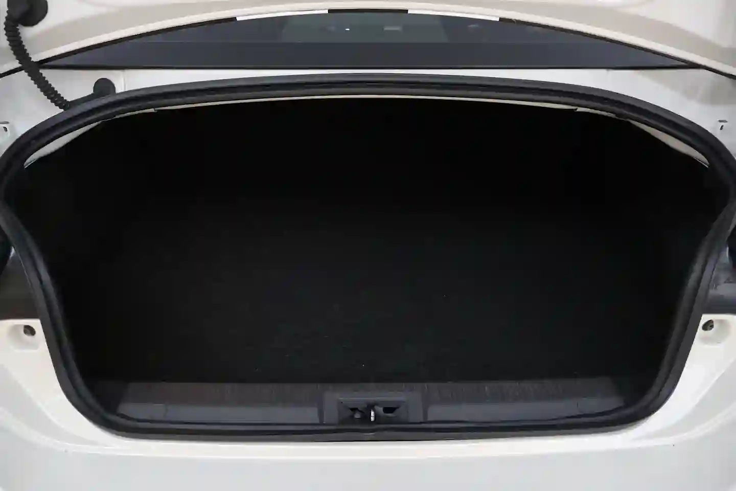 Car Image - 57uga1kz2AKhwHd8avi7Xn