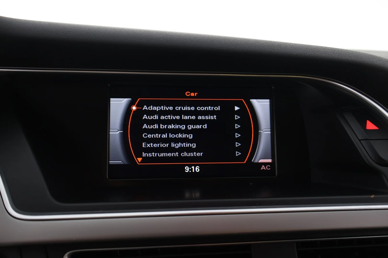 Car Image - scaeU4us1dGkNMtWL3vbn
