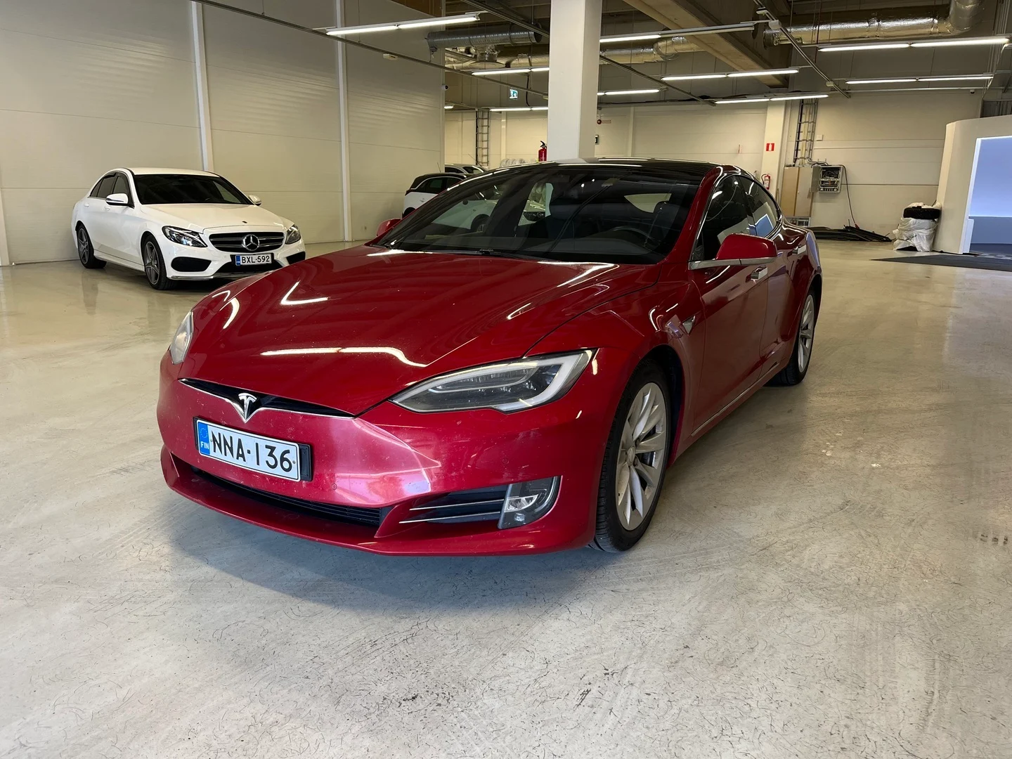 Car Image - 1NRFiFfbfcxAkXGjrOD7n3