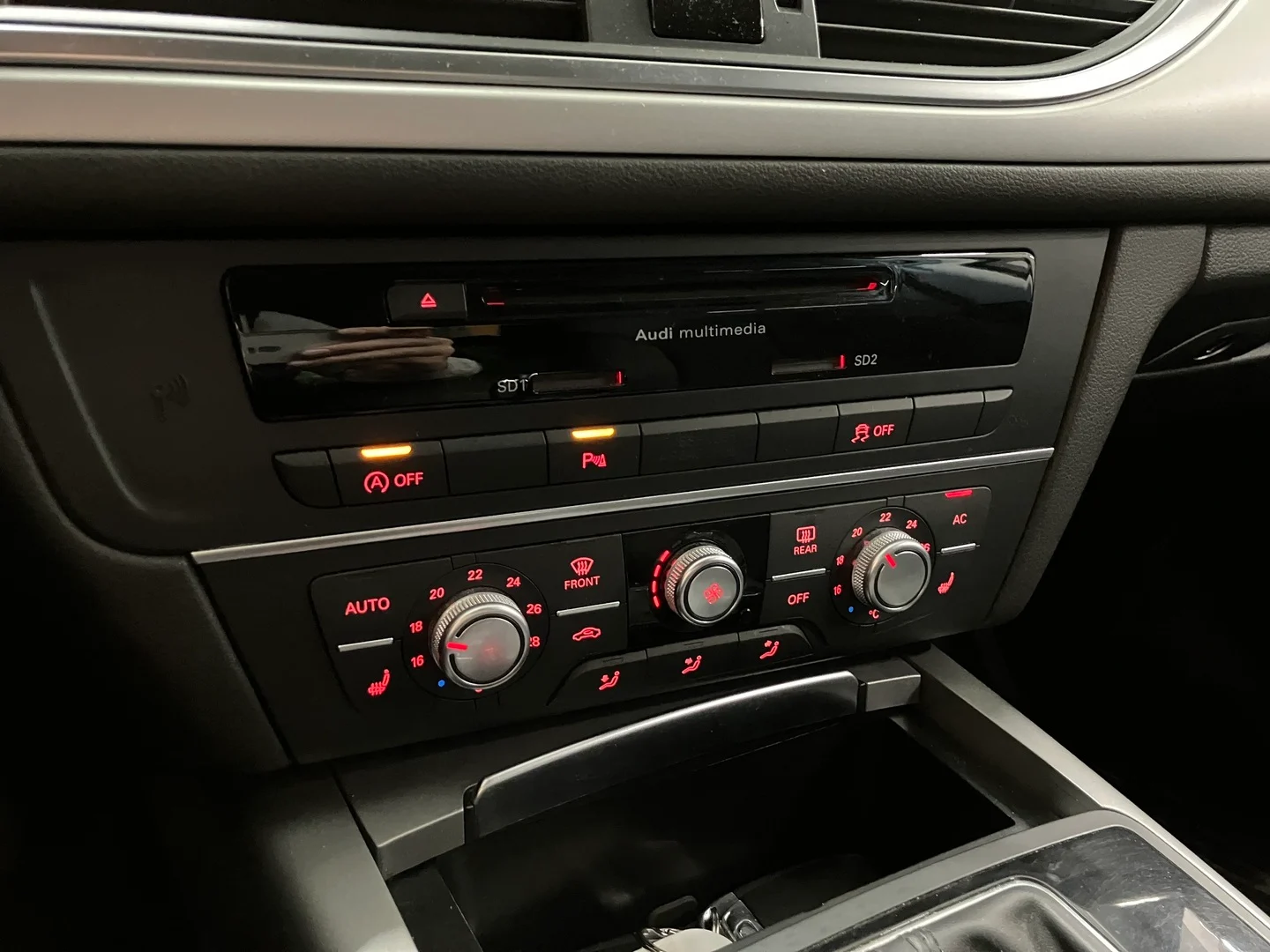 Car Image - neiCKlz9sGFY1p0706URn