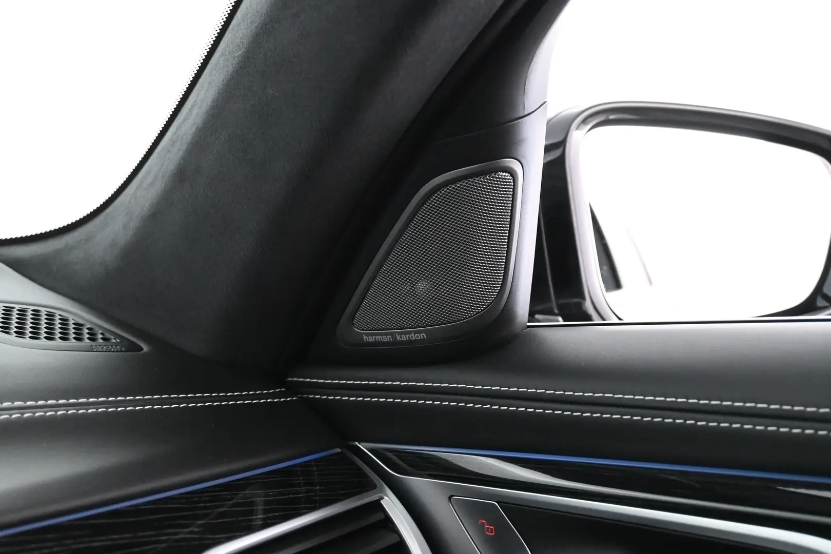Car Image - 6SmPiGu3f0uVvcStaxfCRD