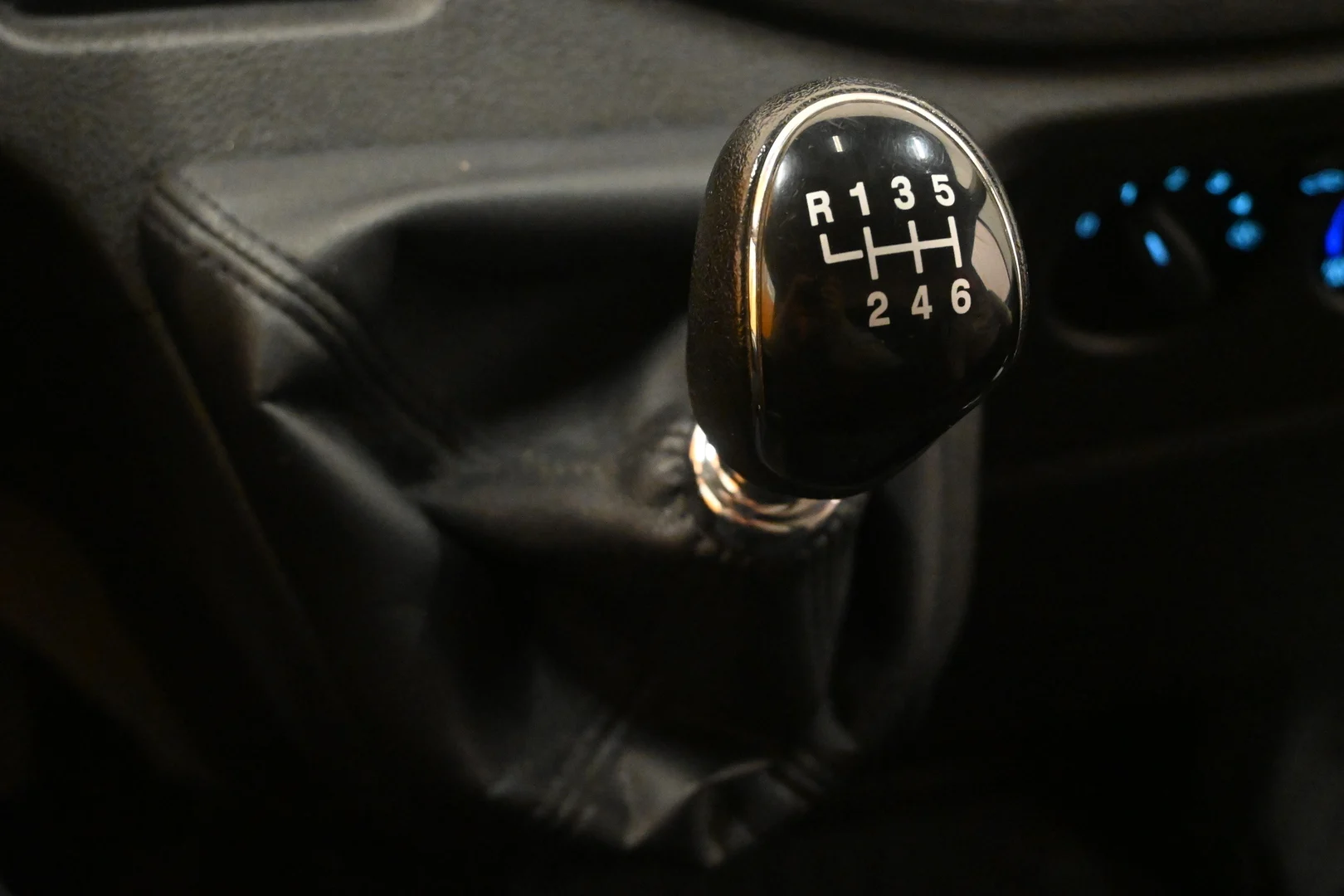 Car Image - 75rW5aav1HDcp0KFYcybTN