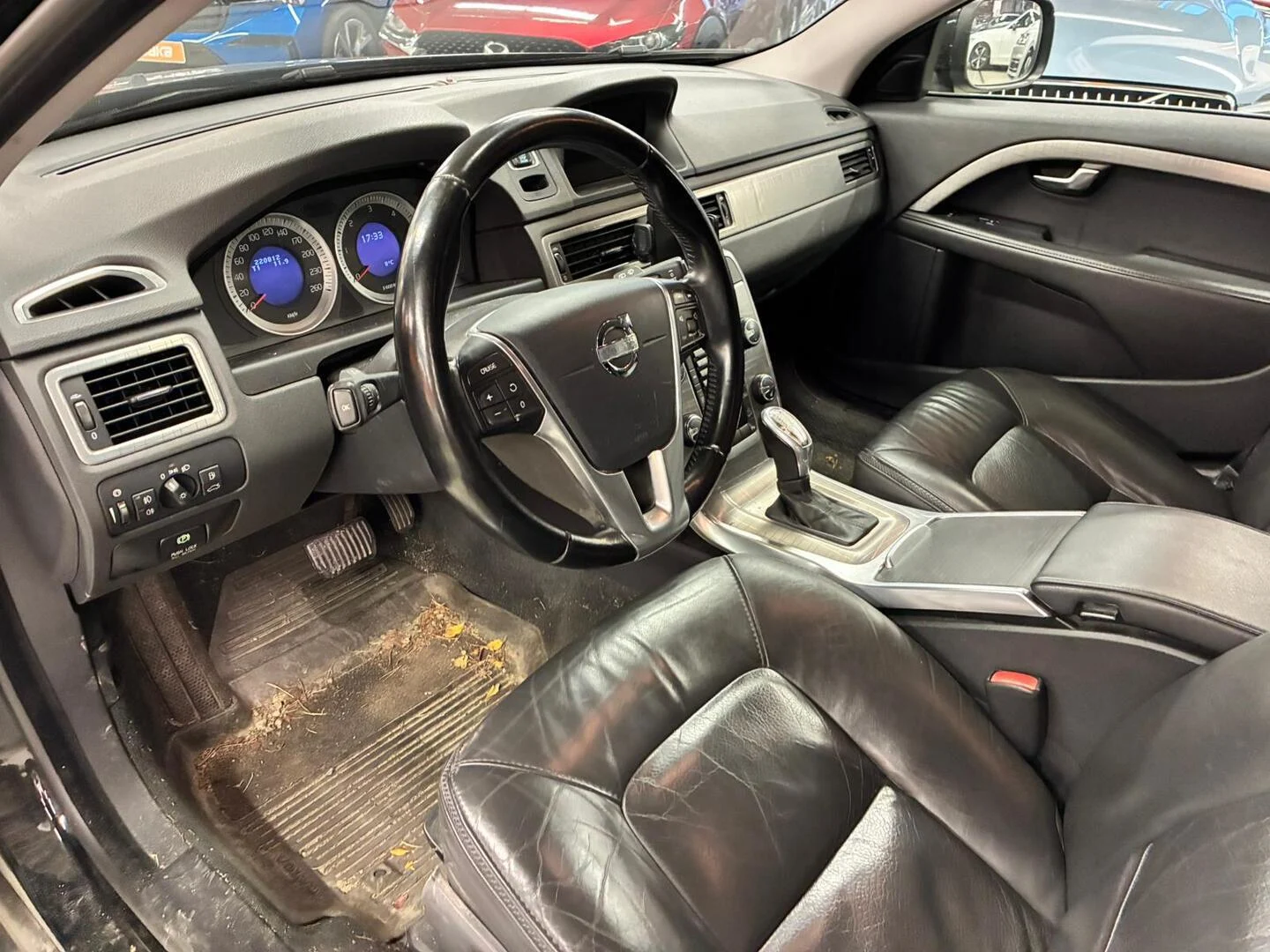Car Image - 3EC76eTPL3FQ4U55jKkqZn