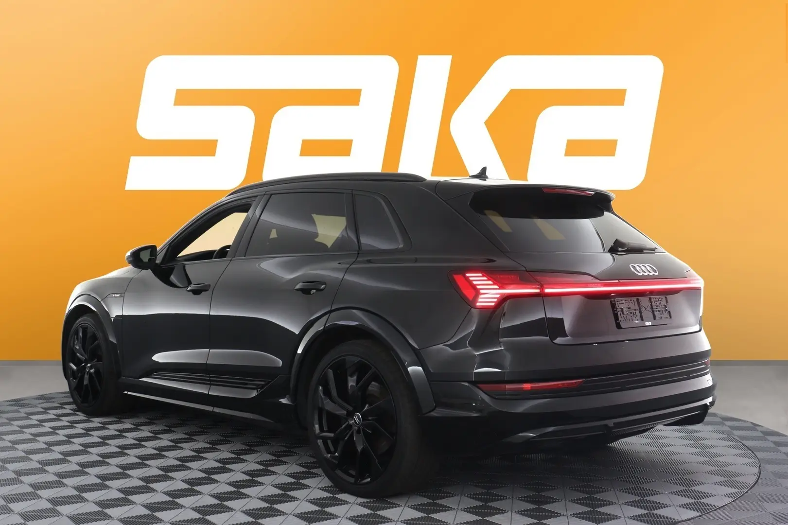Car Image - G7NRYgIgJqqBdutQO3psc