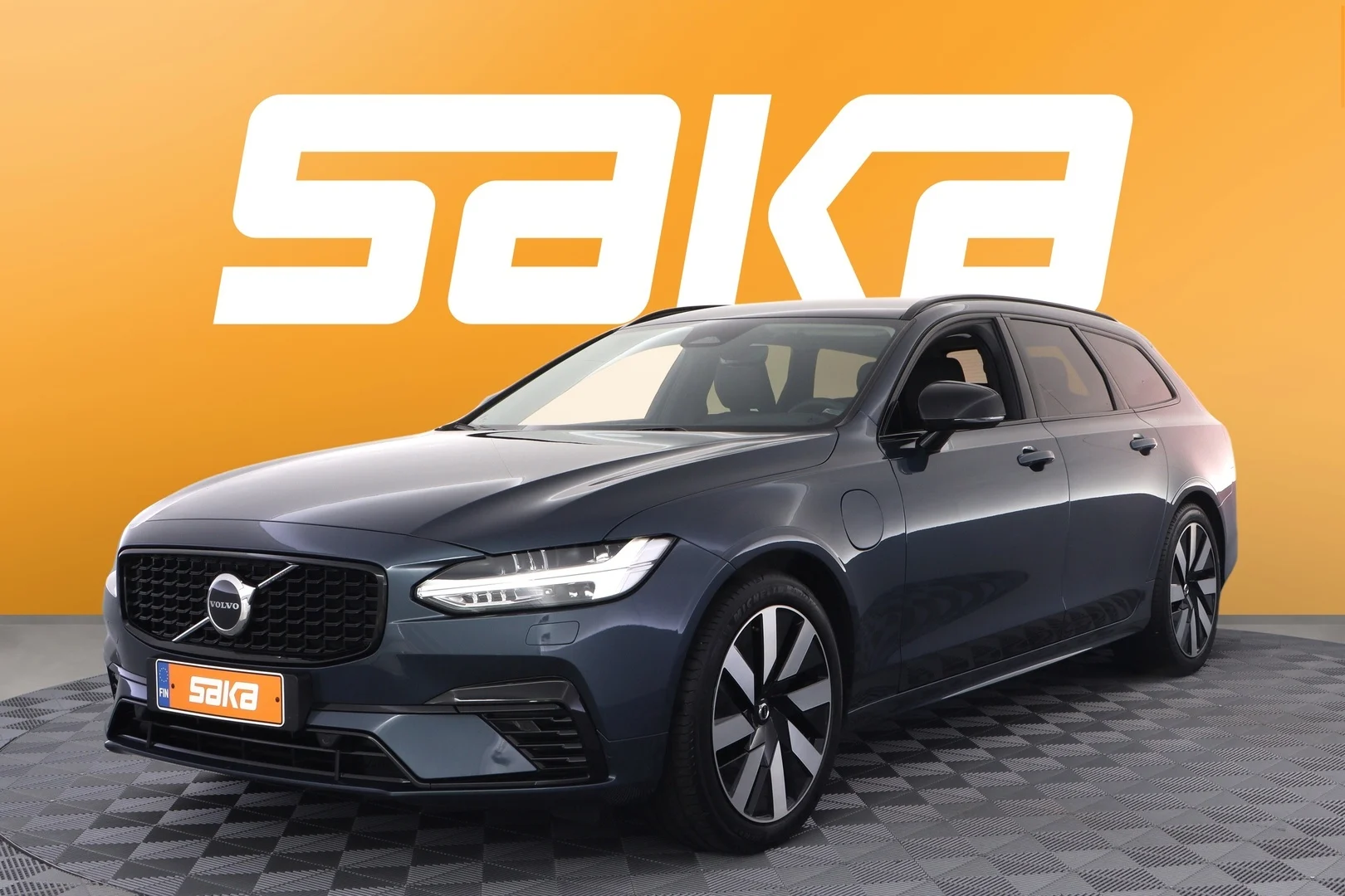 Car Image - 4zgQuiHN1kgFM68V7cxYu9
