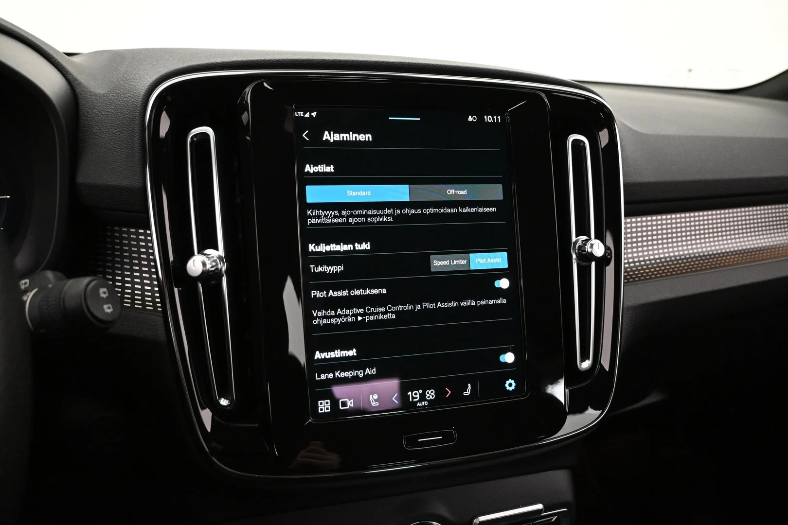 Car Image - 40C4E9Zyb04wqDXehTeDHY