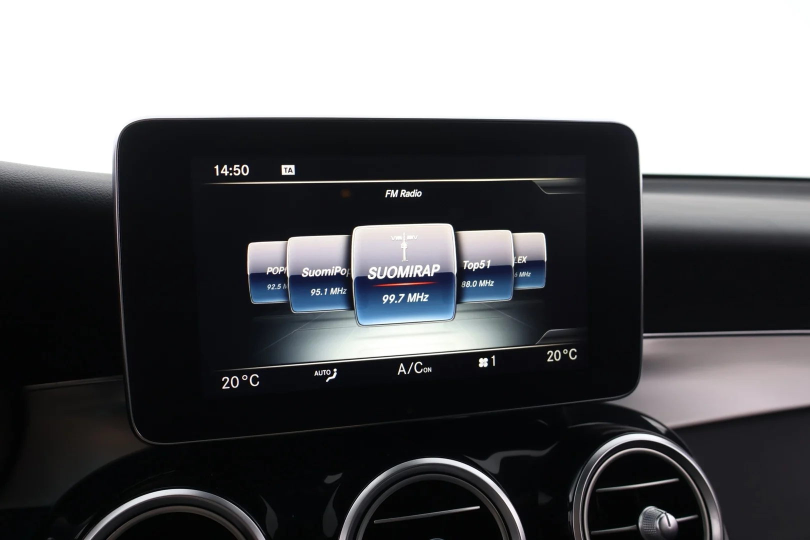Car Image - P0dkfZeILnToXuNUG5Miw