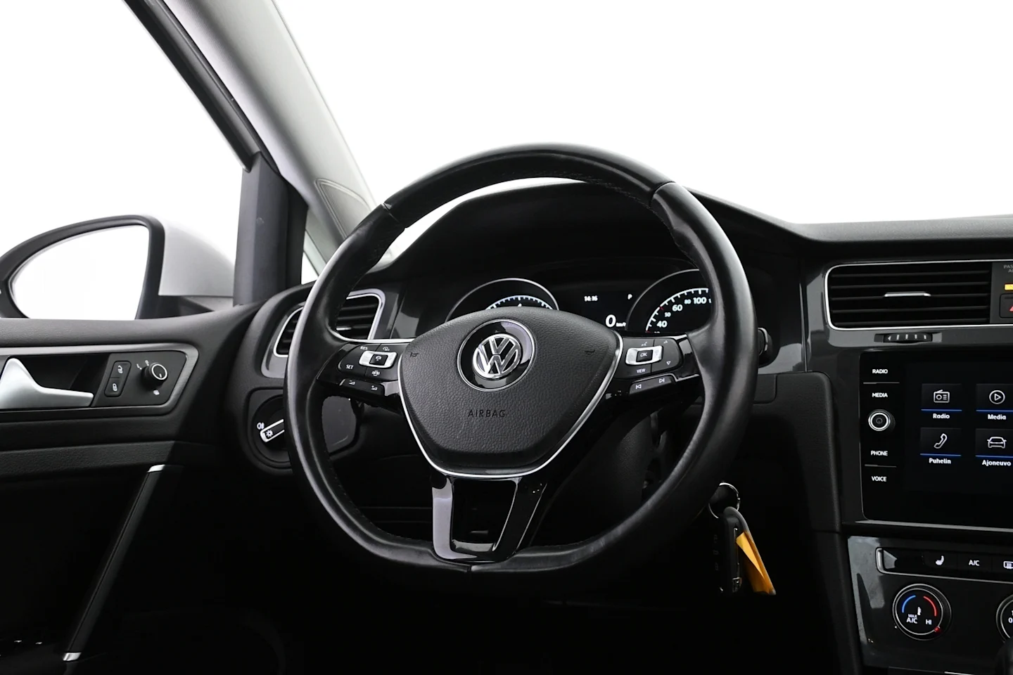 Car Image - 2DR7Ow70Xvn5tIHEfbgVDG