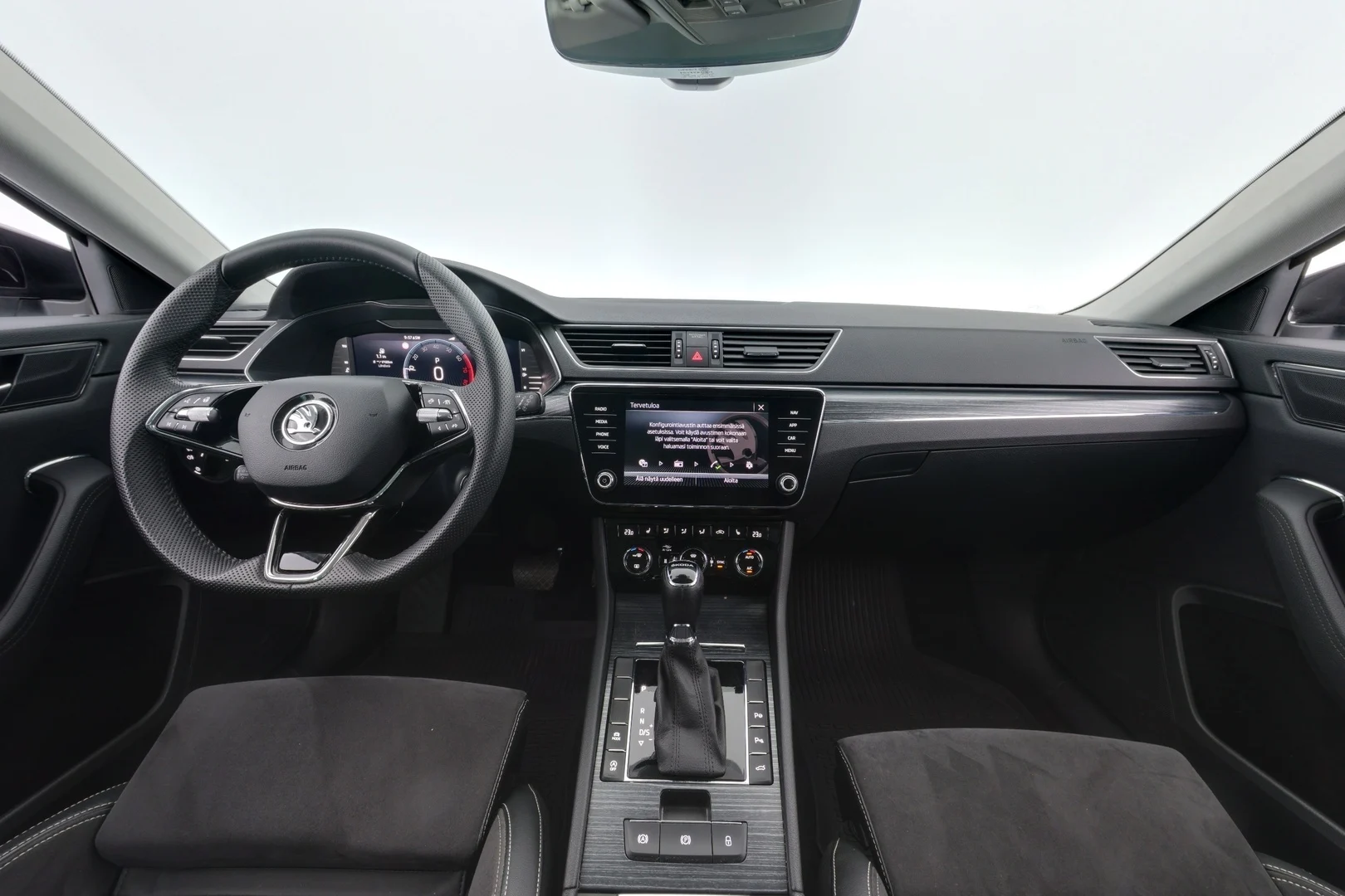 Car Image - Pwitx3Zqt6vrQSTGVYUG8