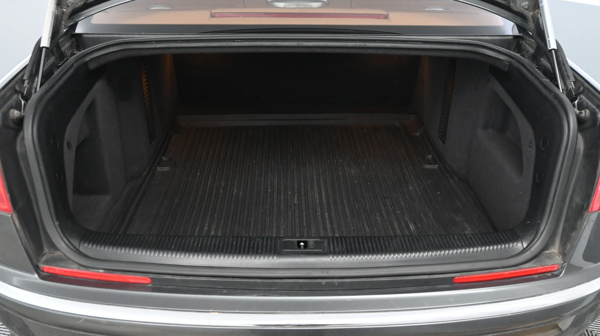 Car Image - 417sNsPtNNa6dmk1dBKhq6