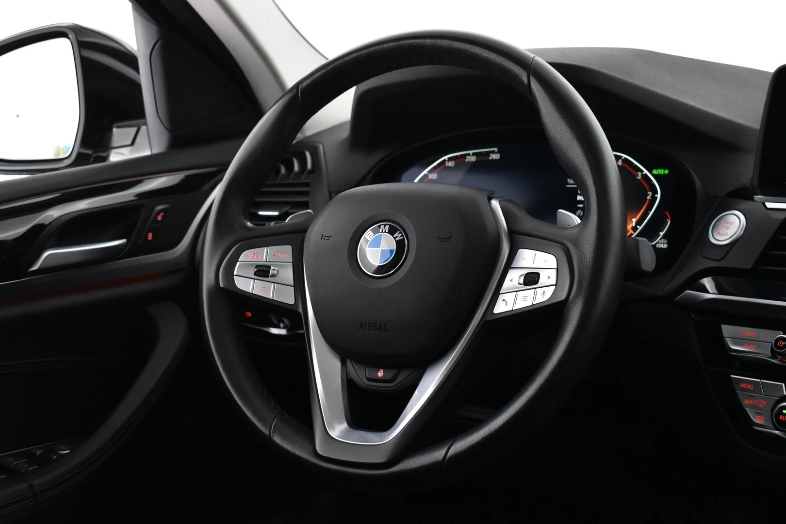 Car Image - 4dNVP0rMG39q8JESkqjCt4