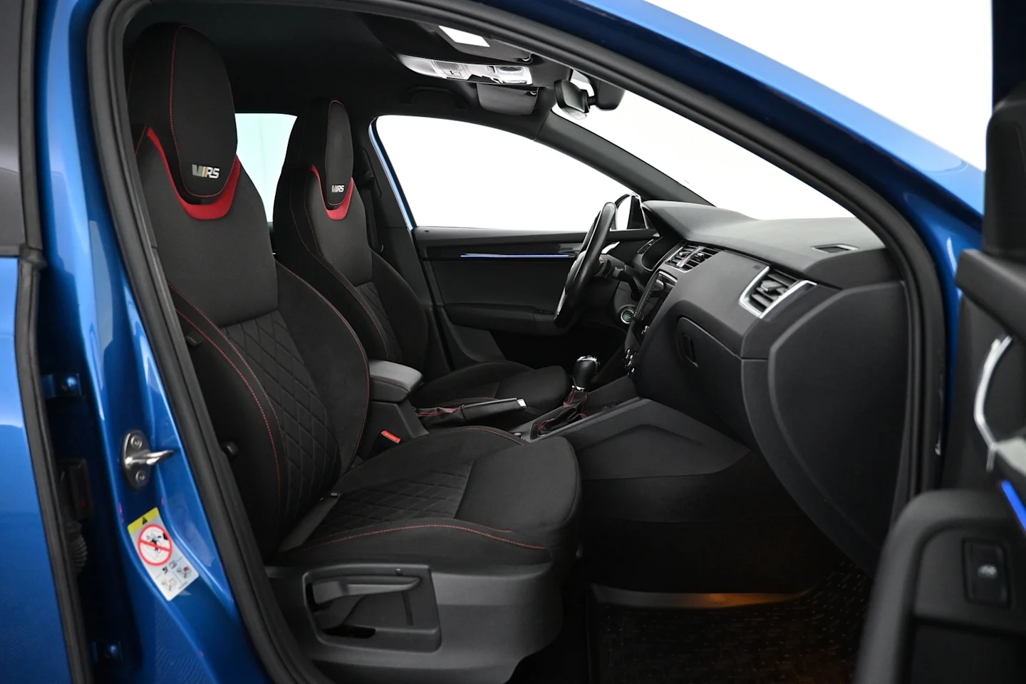 Car Image - 1g0pHIiboUCU8Caj54EQam