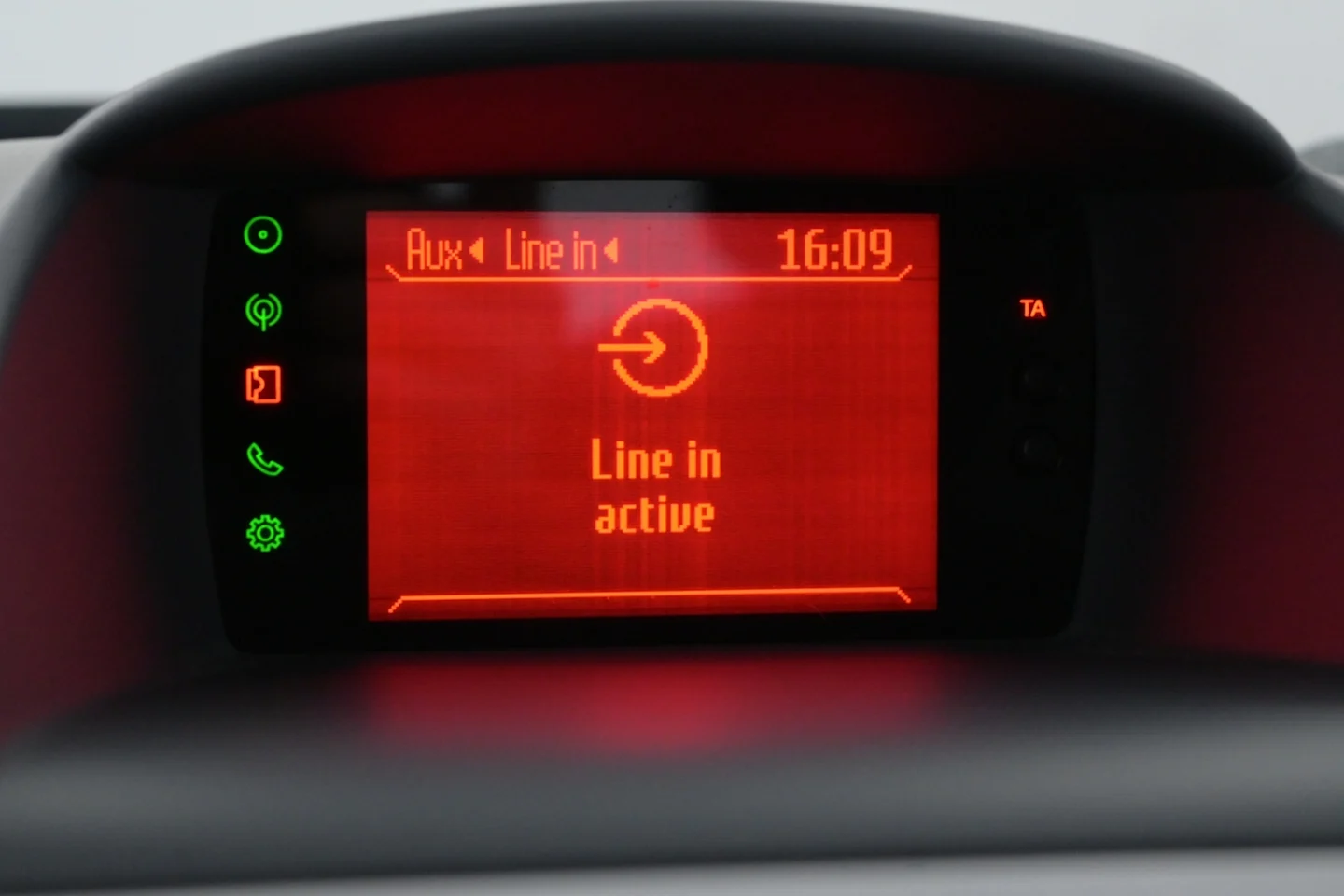 Car Image - 2dXOcY0tPDx7JM2zI5IndW