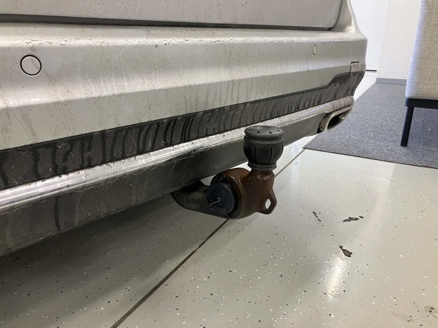 Car Image - 4hXeWDxs17lh4Zc8OuEnjM
