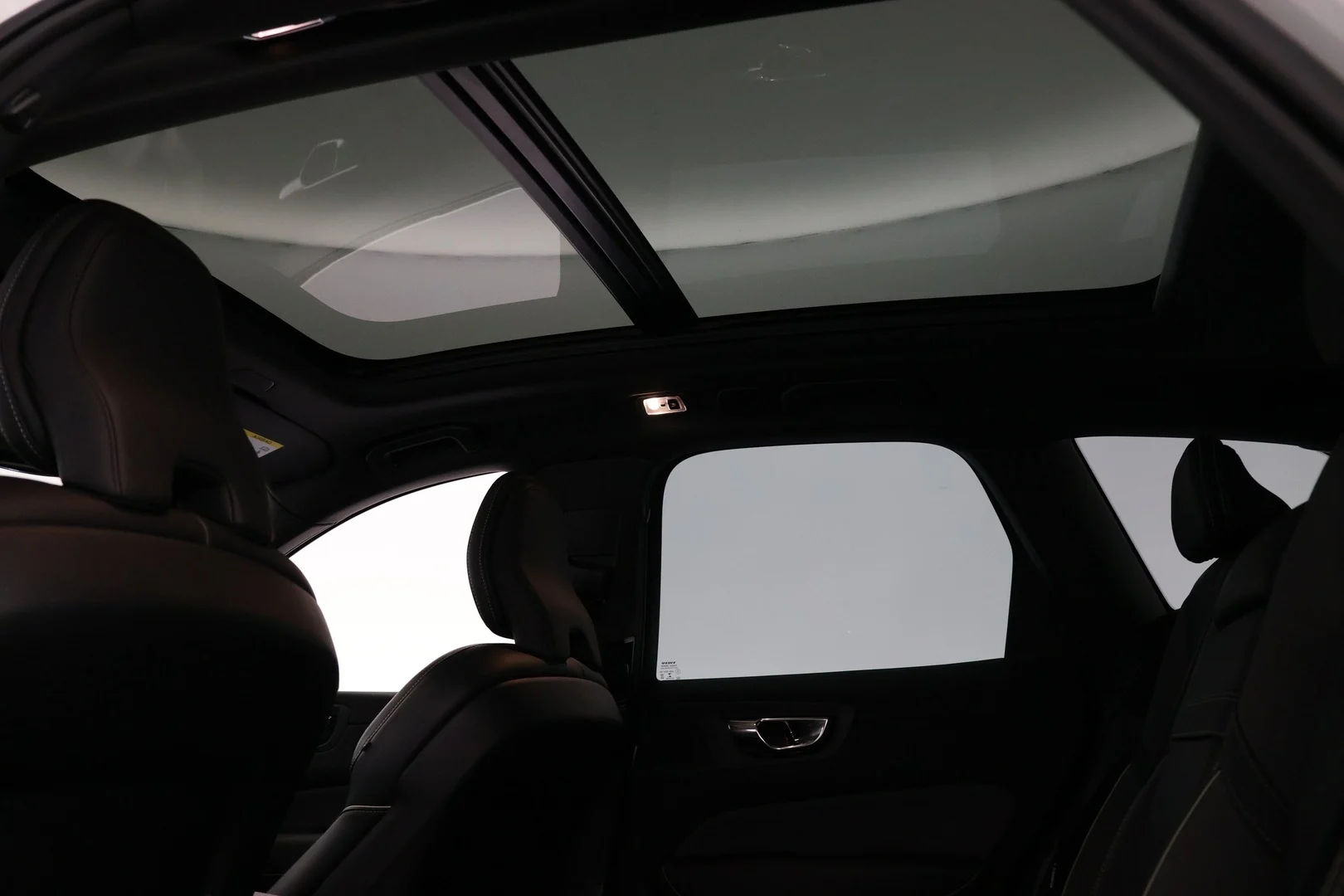 Car Image - 7bXjli0mopH52kX9juGS5A