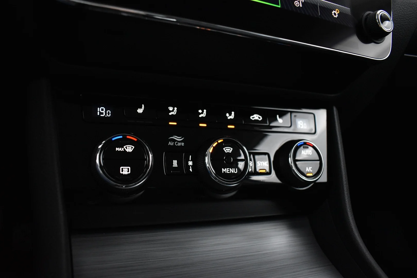 Car Image - FAcisVqUUta3EkMVpNmS4