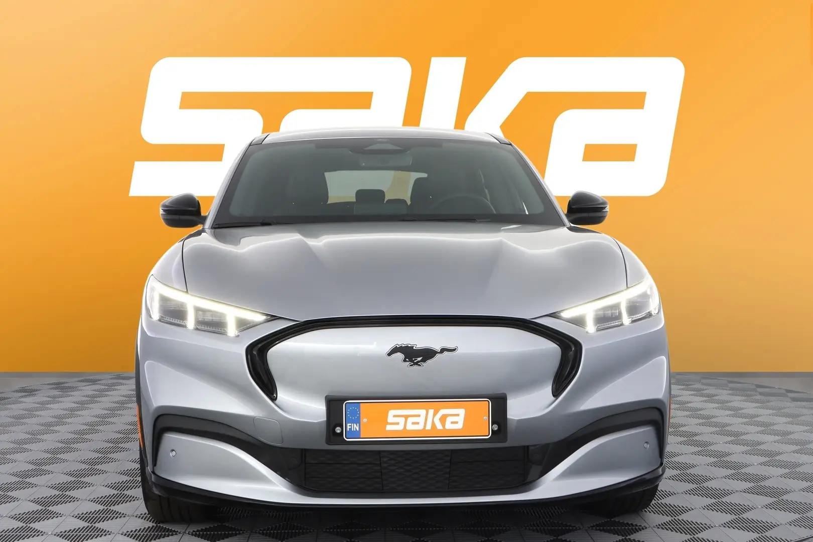 Car Image - 6zzmsRSfkPCSQBB1kweX1z