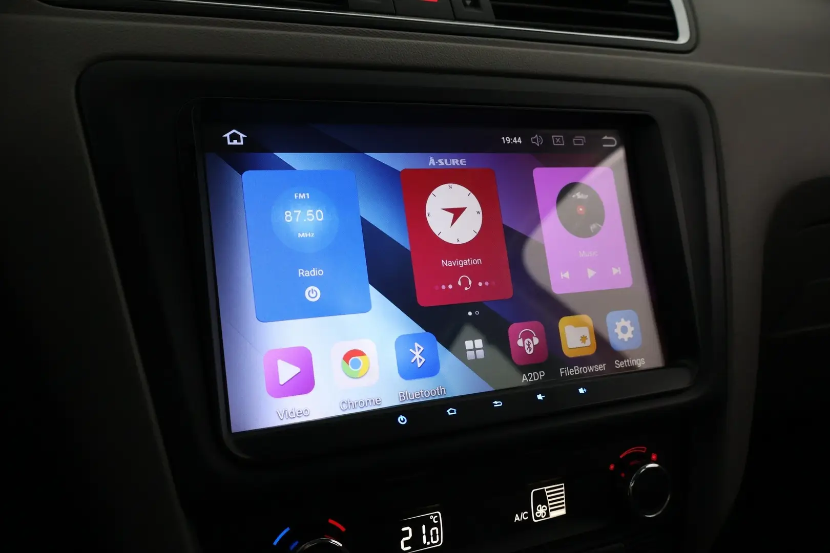 Car Image - 14LJBjdppavA5XptYf4ZUi