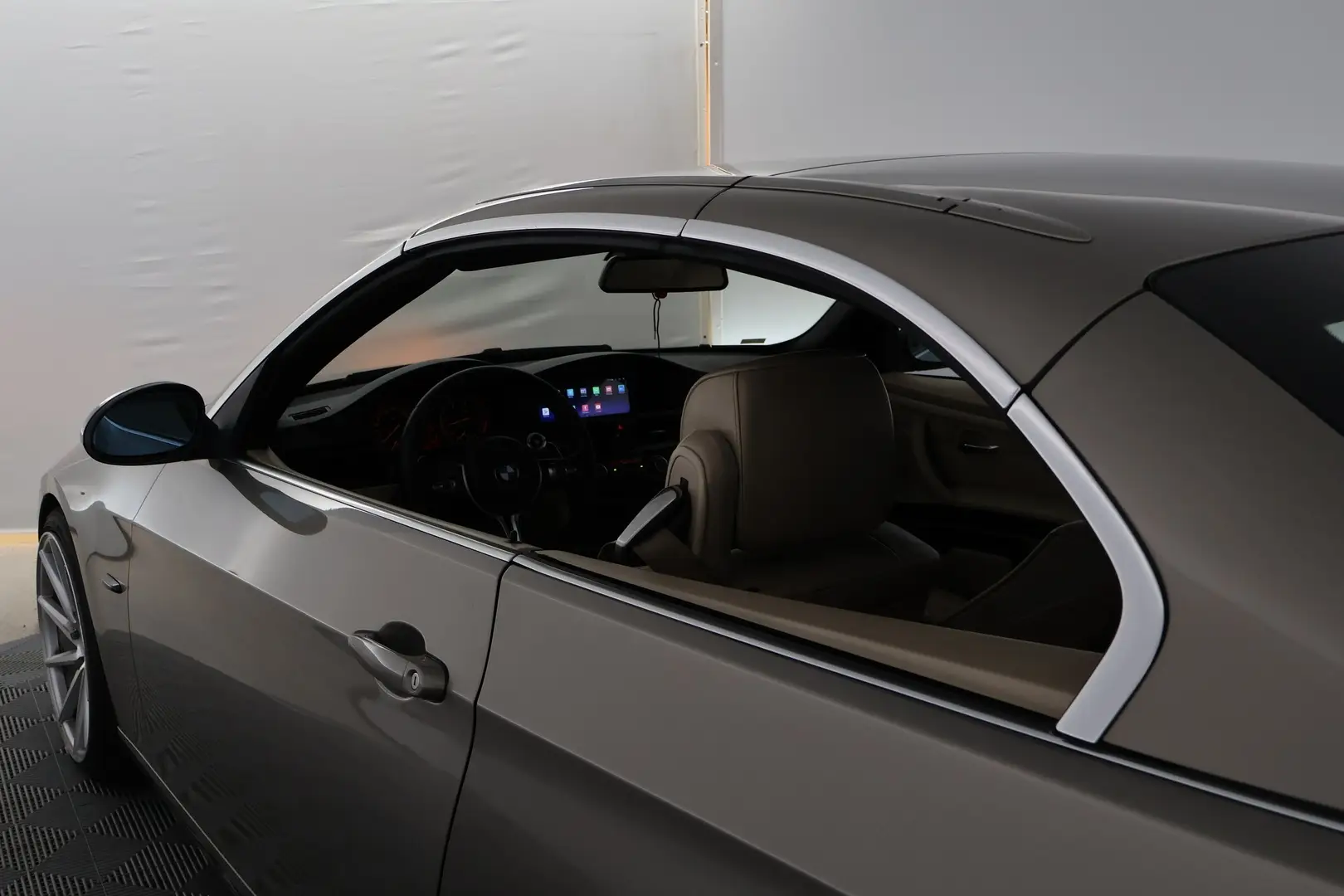 Car Image - 3PcIU9UvUGICubB2lttuX3
