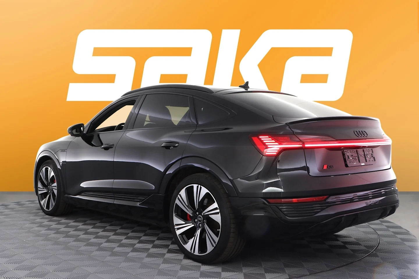 Car Image - 6Wzo2tKxZY8vx8dNzqxMYz