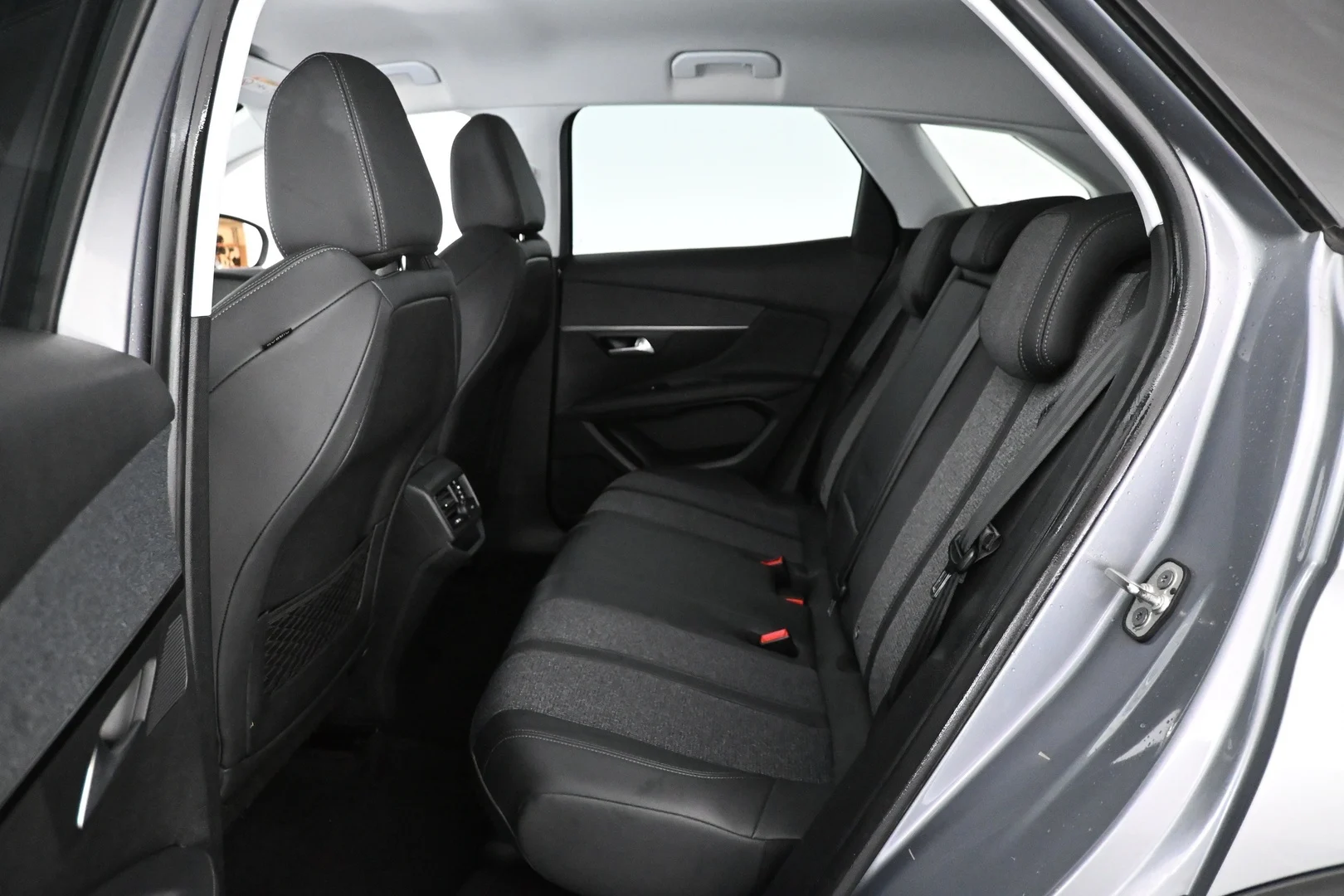 Car Image - 227sxtnksMkd1d8WIJqUXb