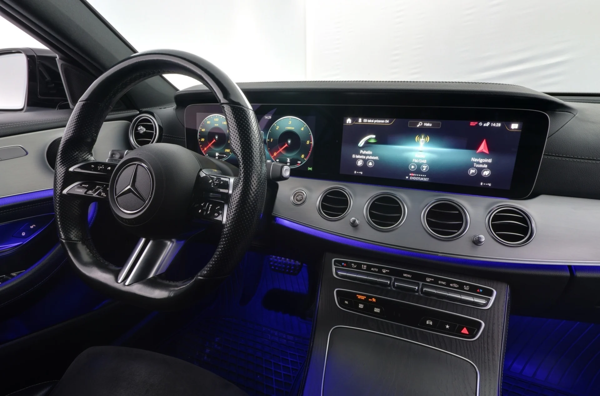 Car Image - 3MFITUM9aICbTP7Rd85xNG