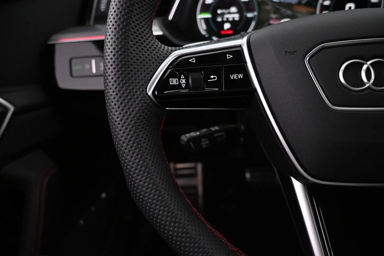 Car Image - 79TG8GiCDd5e8RDns5ghYe