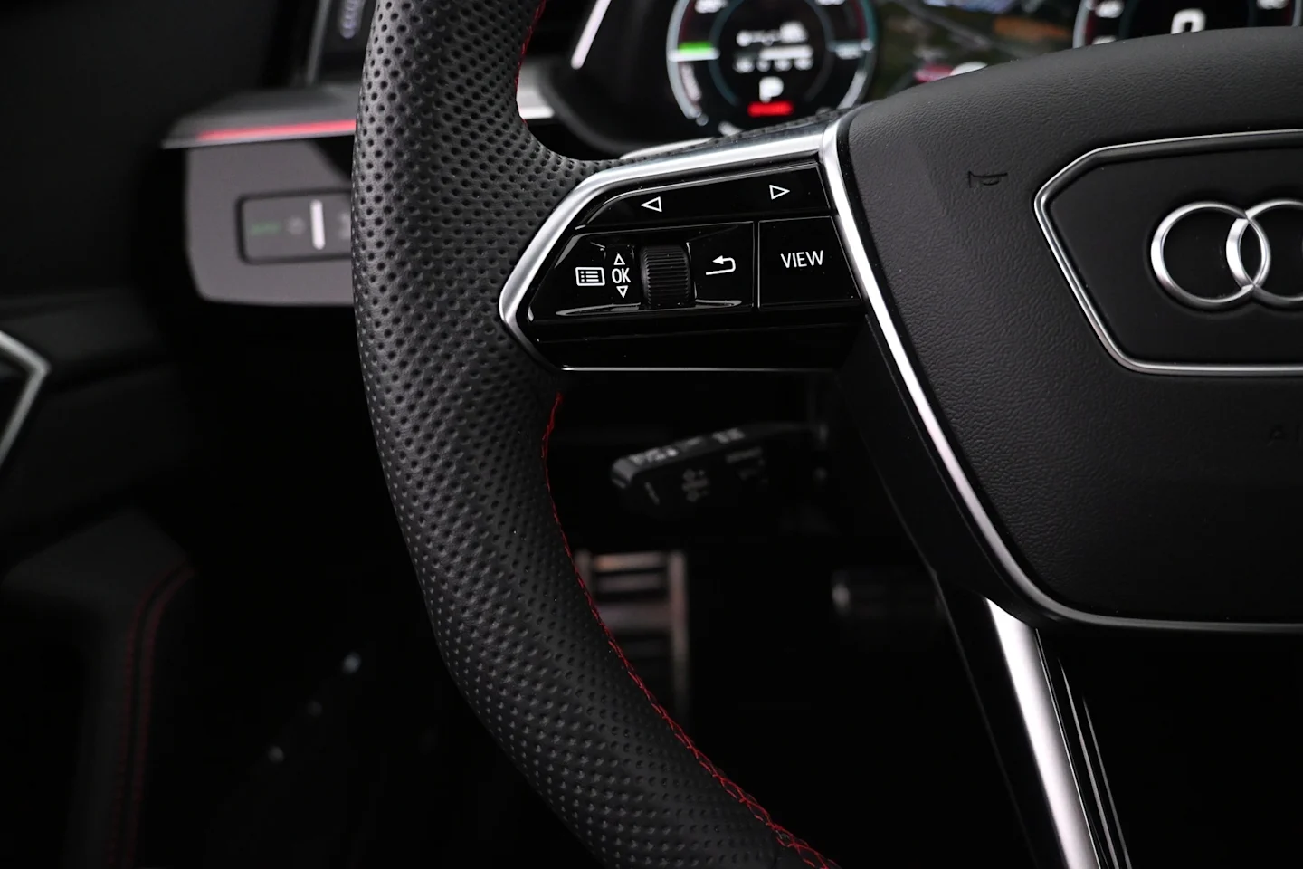 Car Image - 79TG8GiCDd5e8RDns5ghYe