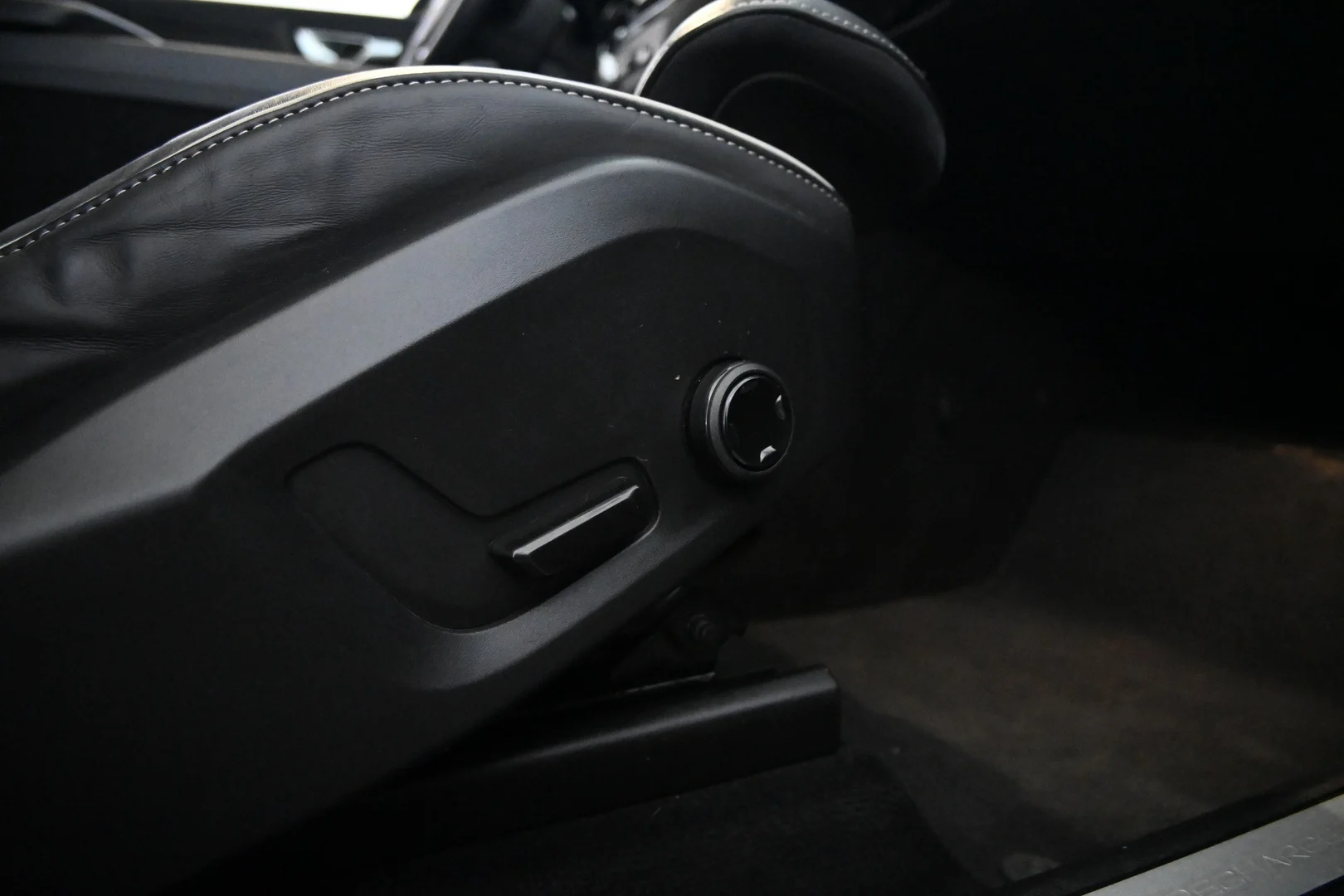 Car Image - 2KV4IvujgWh7EMfKGT6AyO