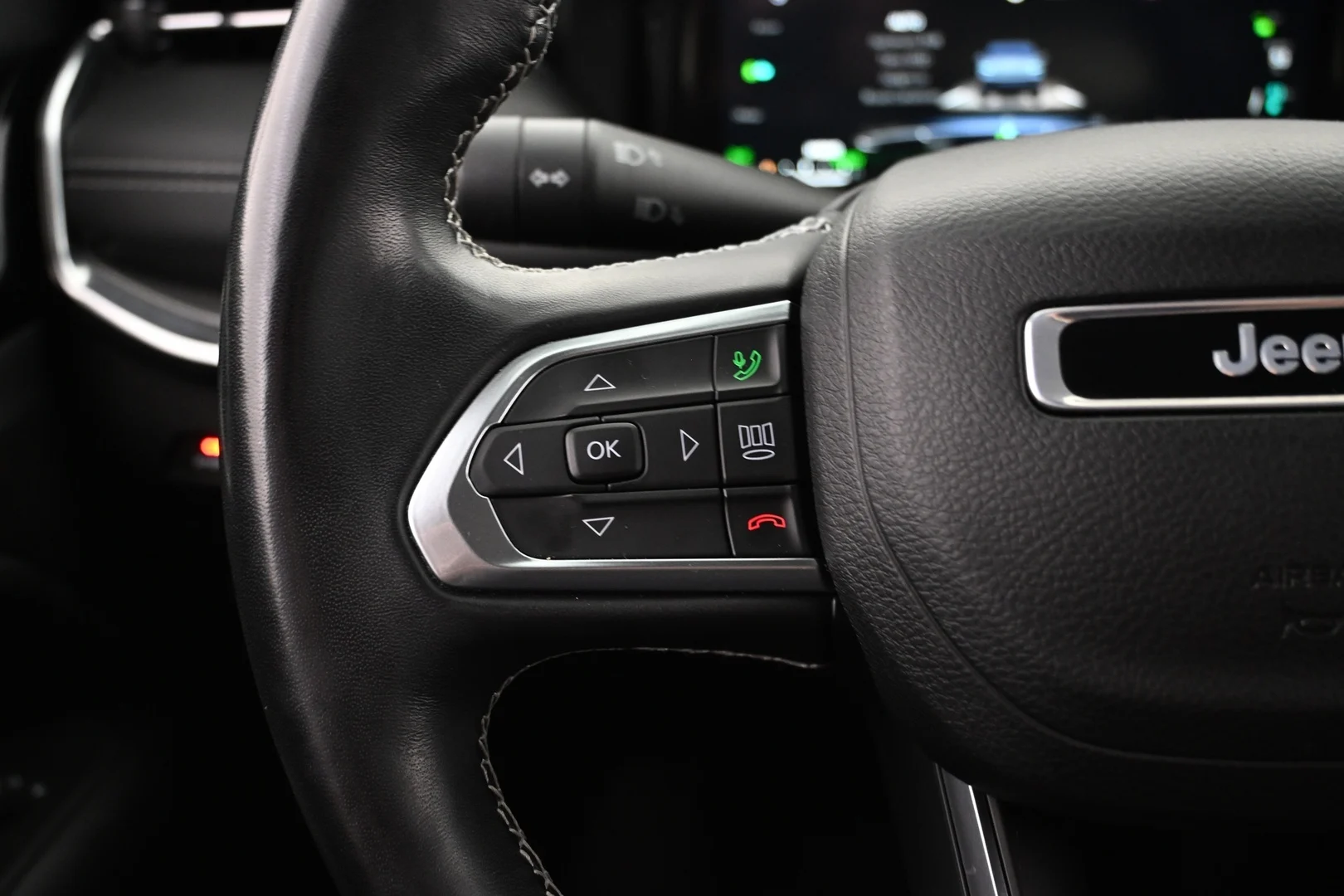 Car Image - 3j2mIhjjh9RvihyQD3itHR
