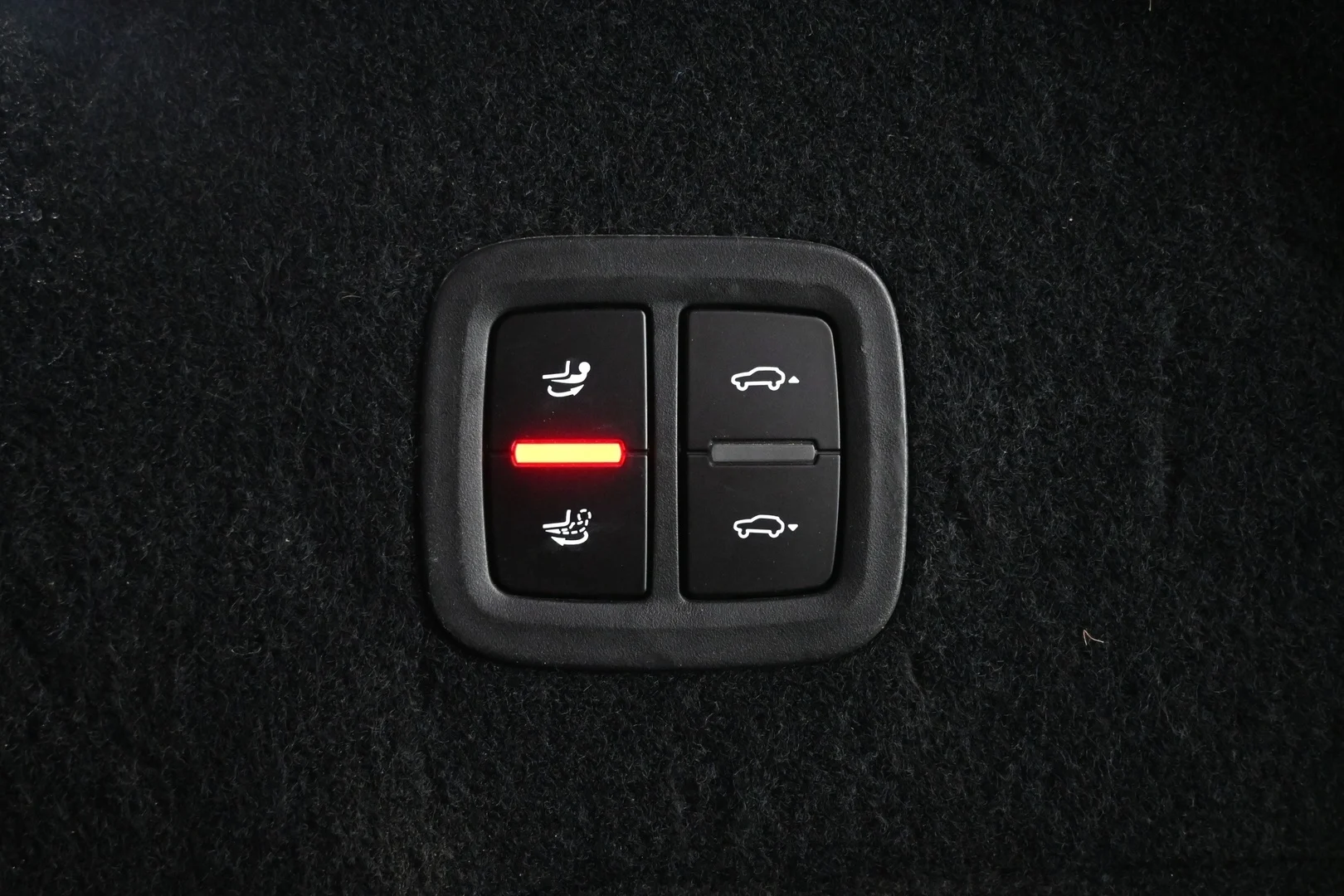 Car Image - 5mUsJwtG5P0Ugz4Ym8yZGq