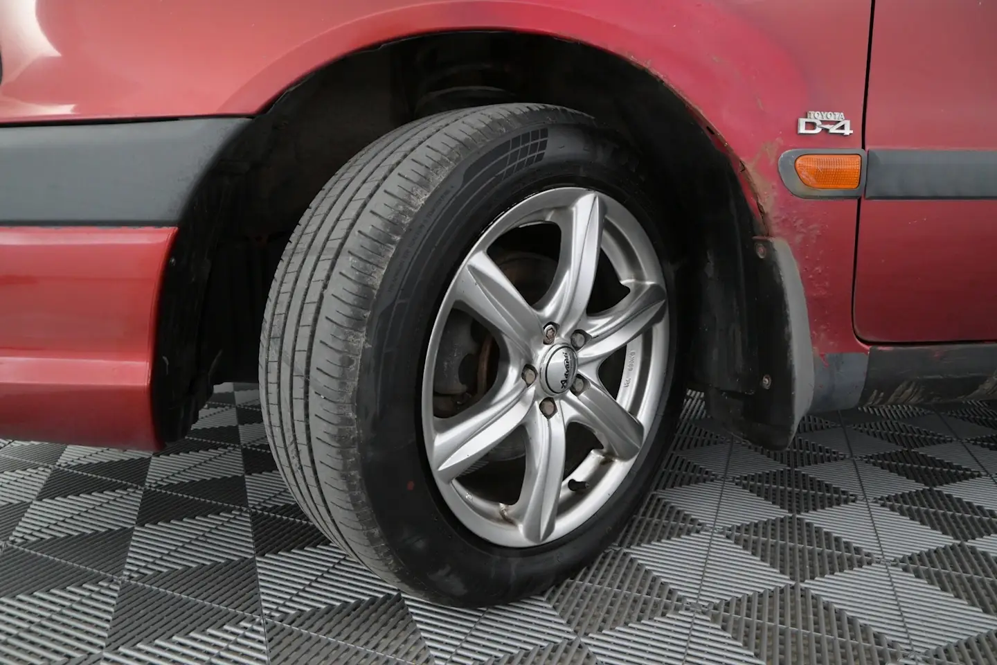 Car Image - 1NYKPqbTzVKt8amS6A3qSd