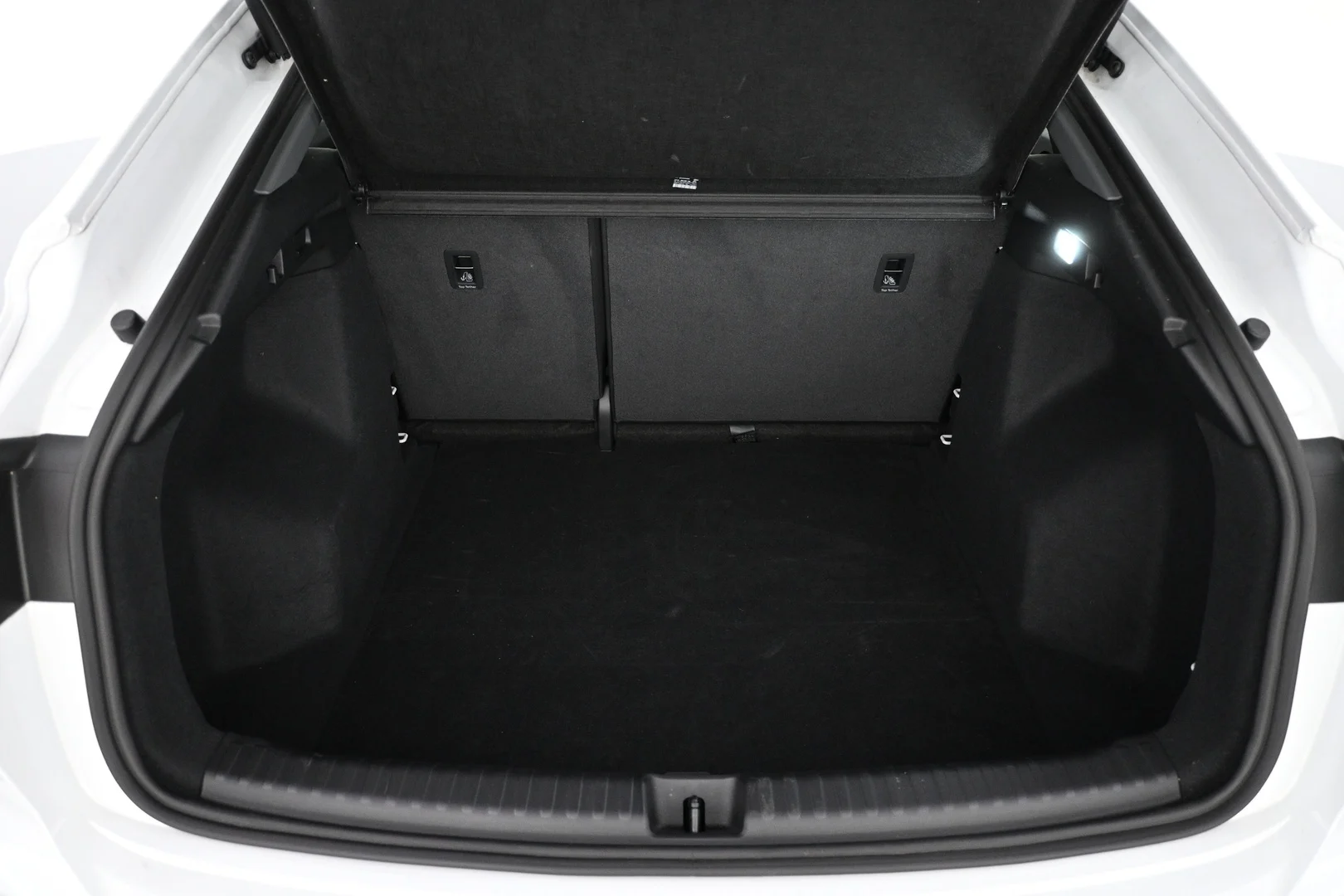 Car Image - 7oVh2GS4JOL3mwh0xbJeWg